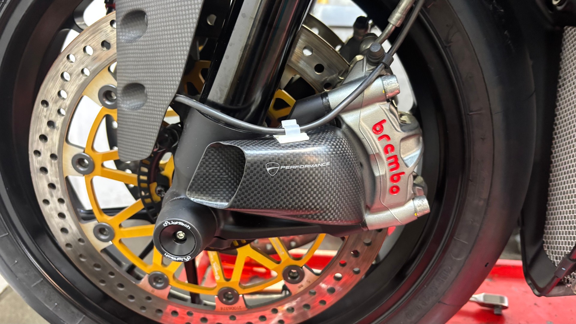 DUCATI Panigale 1199 S ABS-image-2