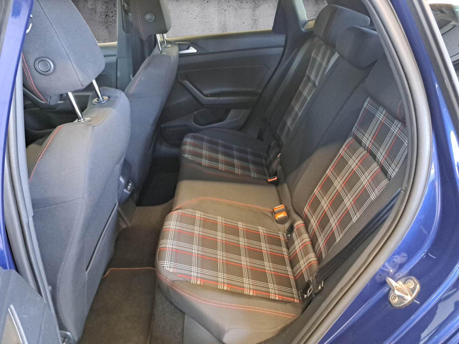 VW Polo 2.0 TSI GTI-image-15