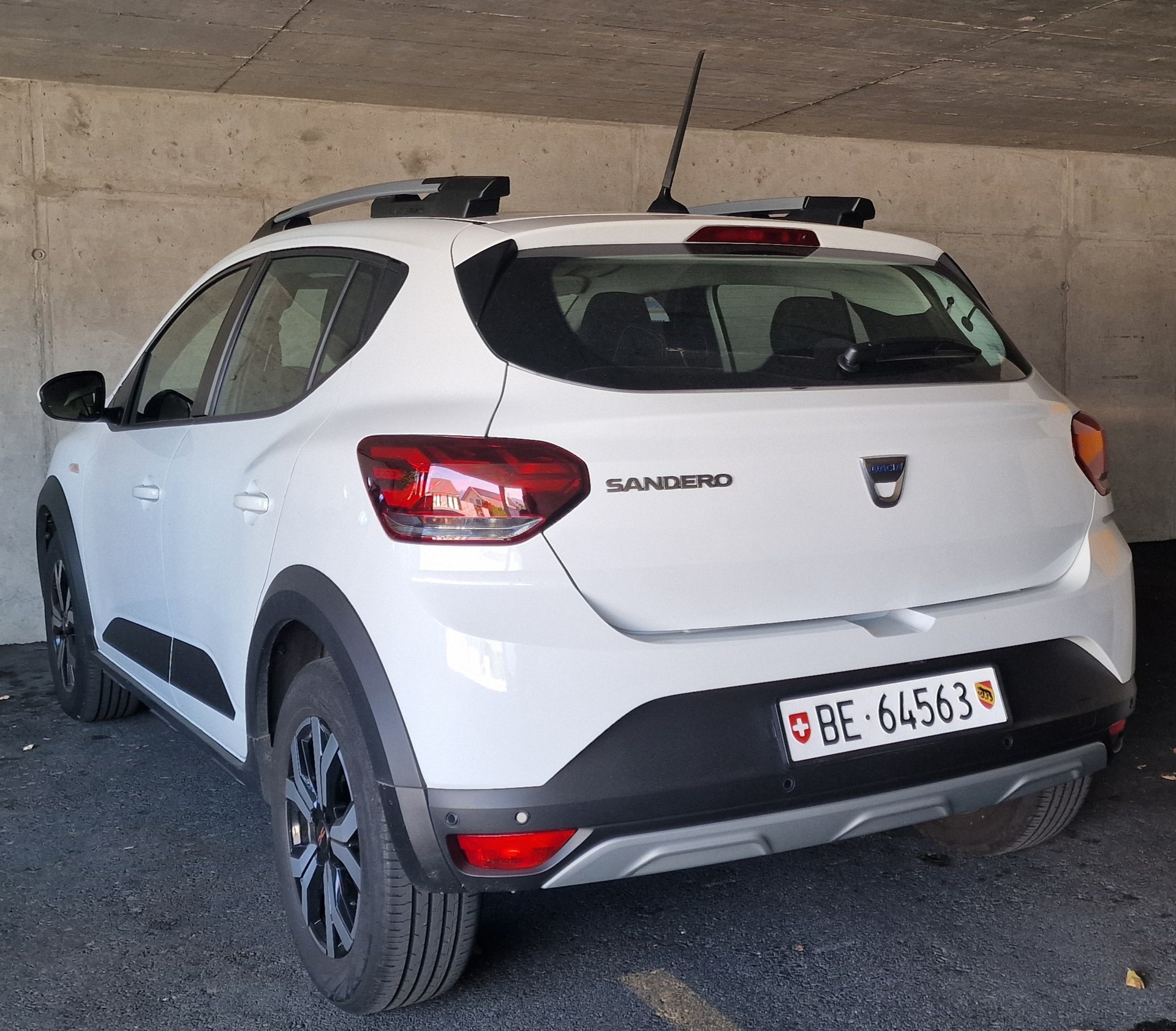 DACIA SANDERO Stepway-image-3