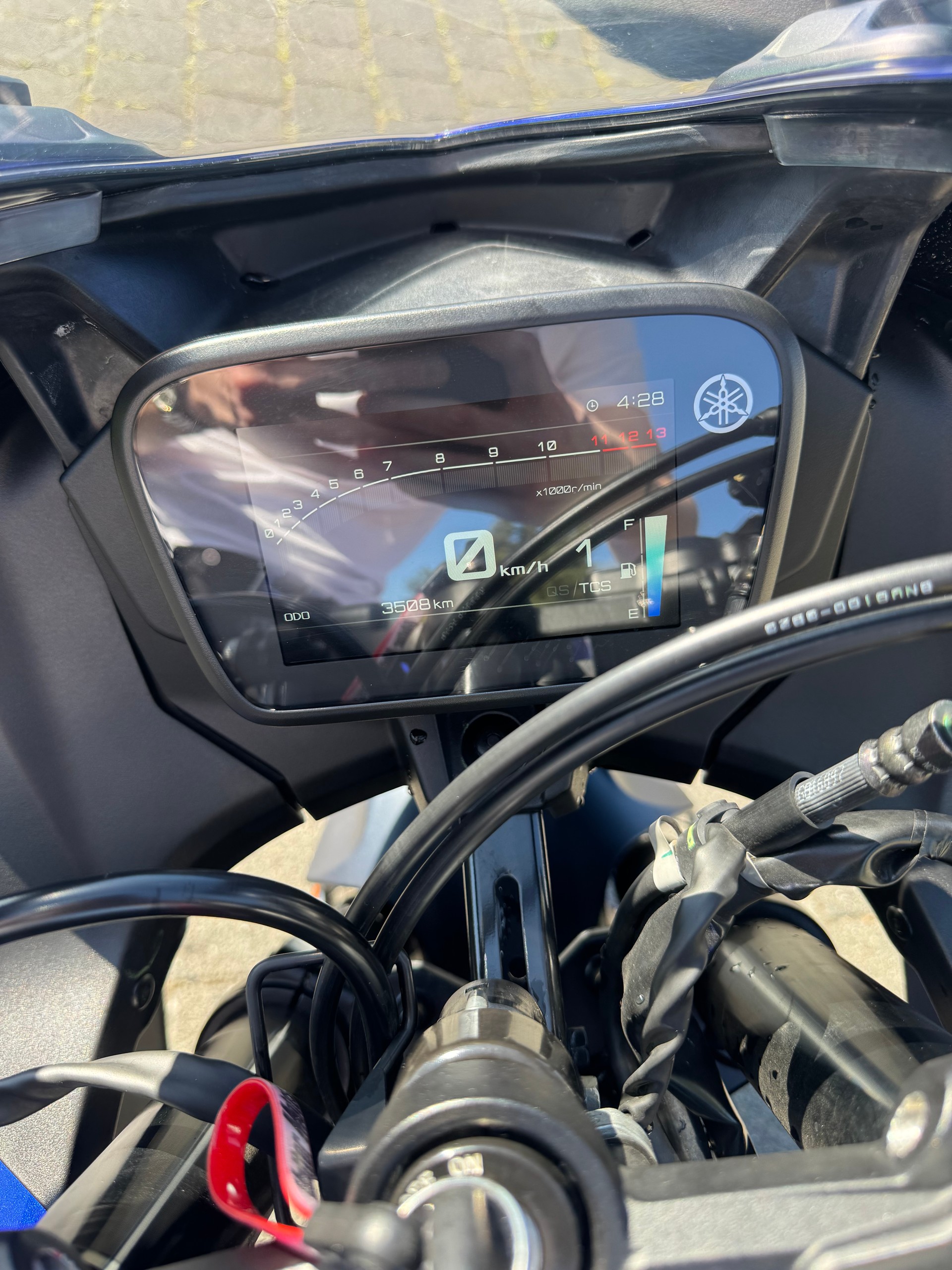 YAMAHA YZF-R 125-image-5