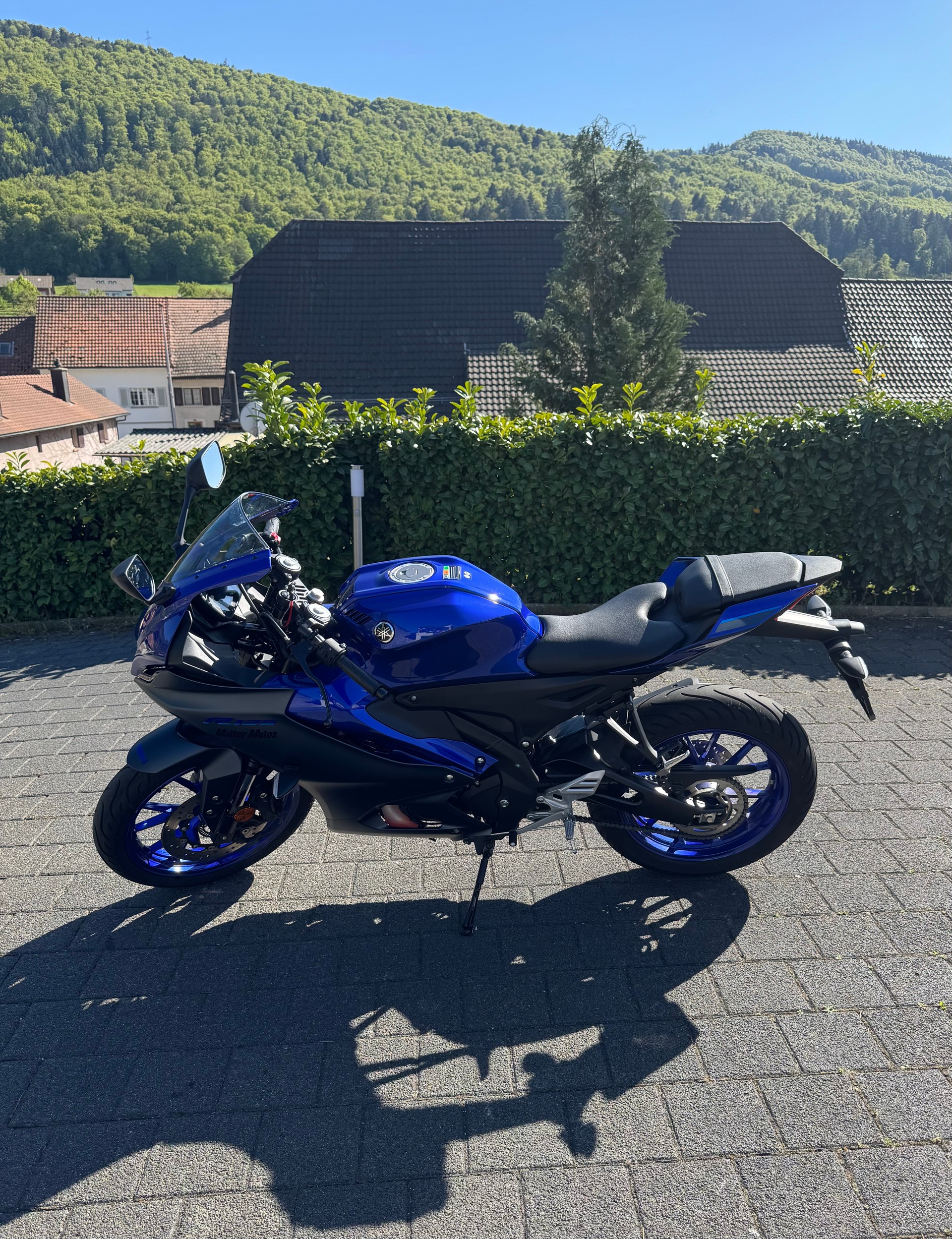 YAMAHA YZF-R 125-image-3