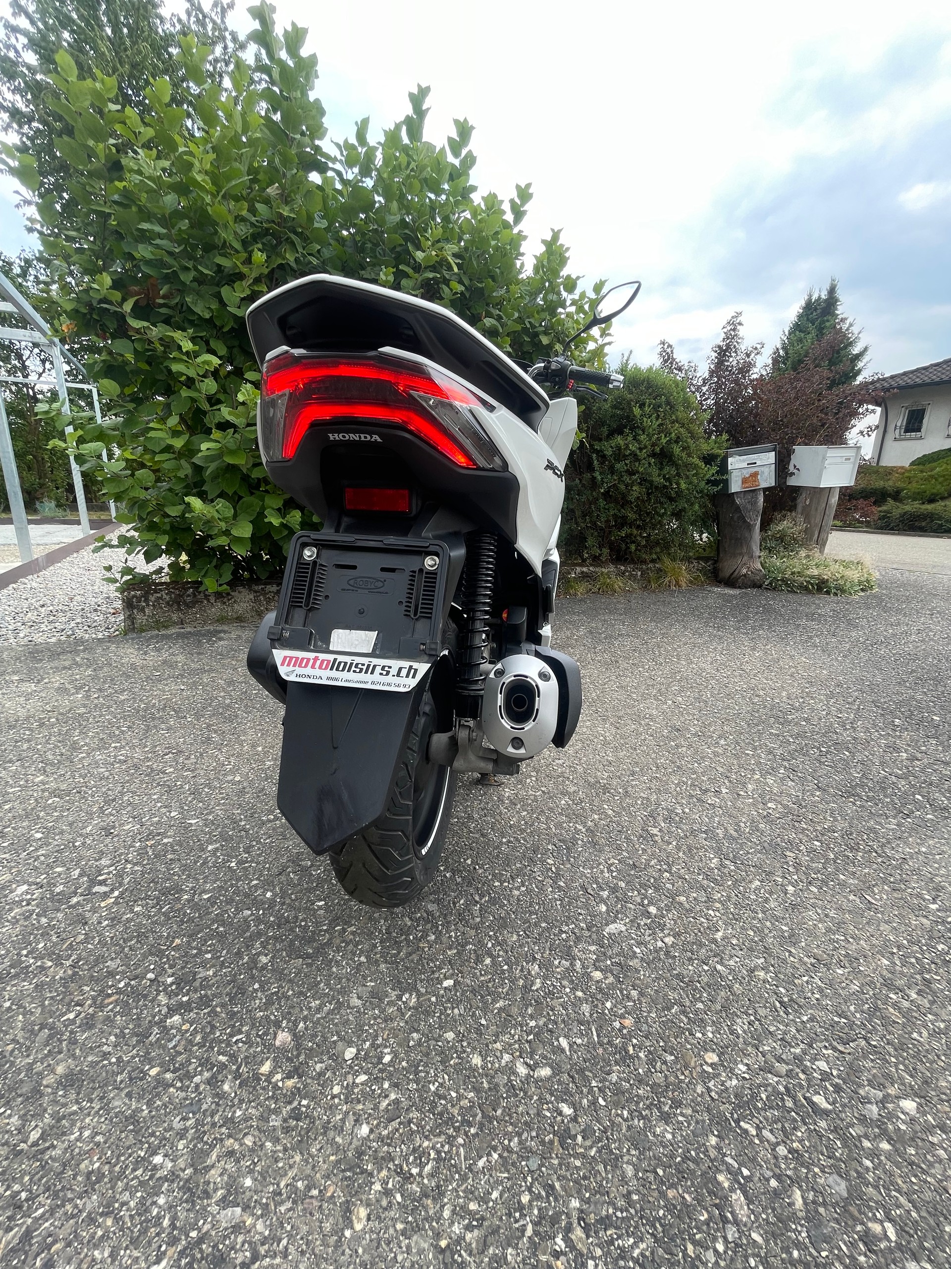 HONDA PCX-image-4