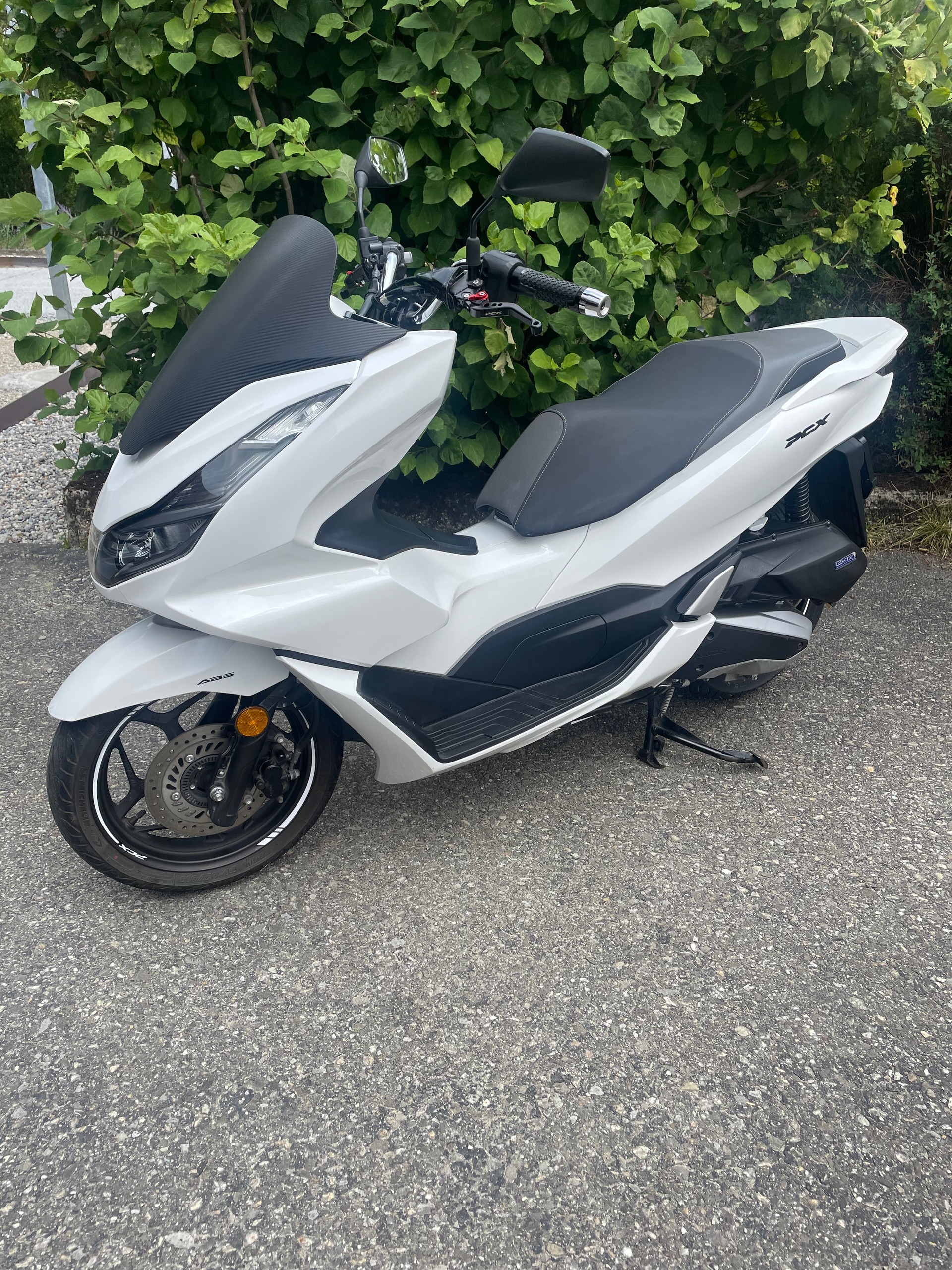 HONDA PCX-image-0