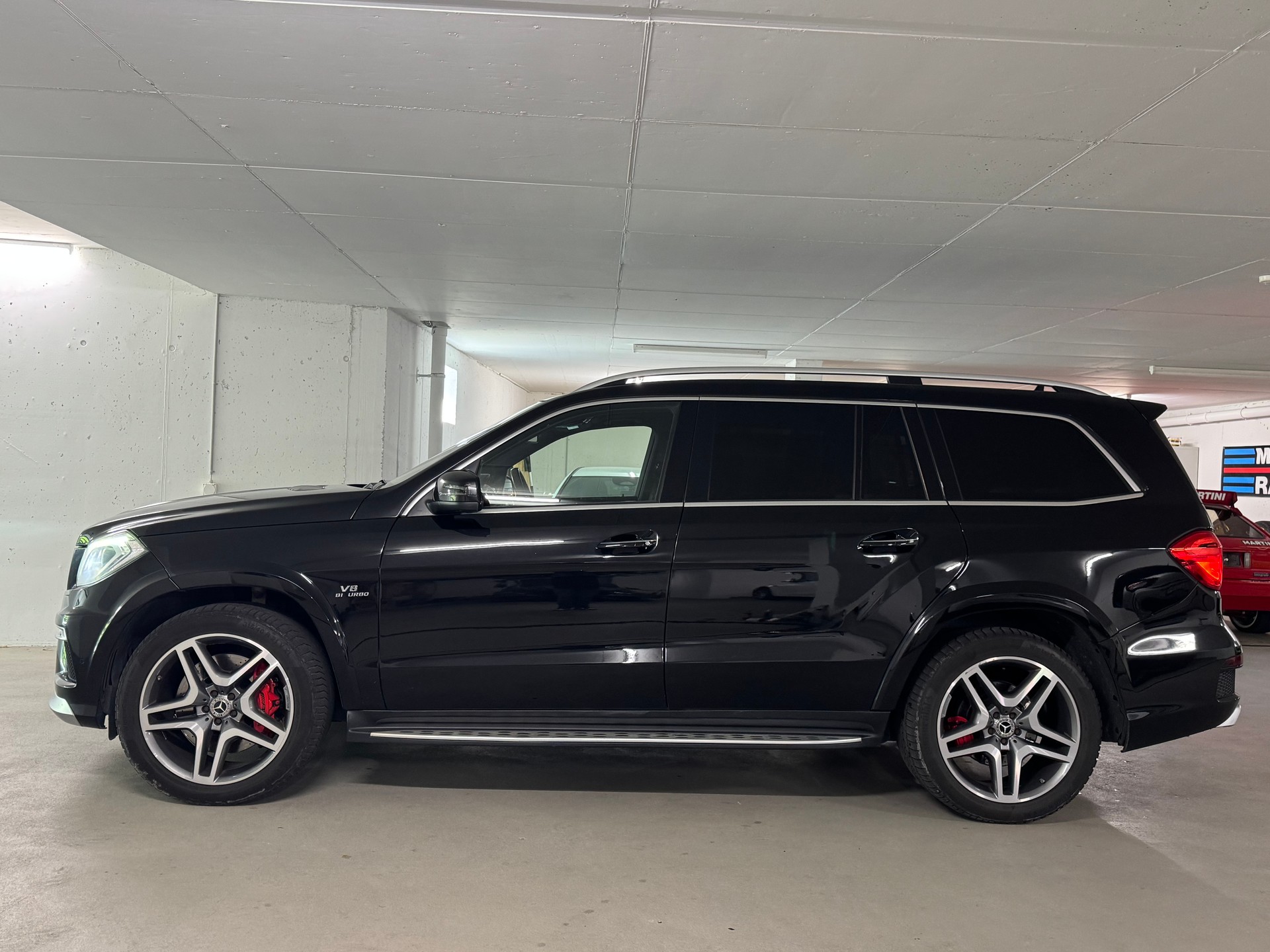 MERCEDES-BENZ GL 63 AMG 4Matic Speedshift Plus 7G-Tronic-image-3