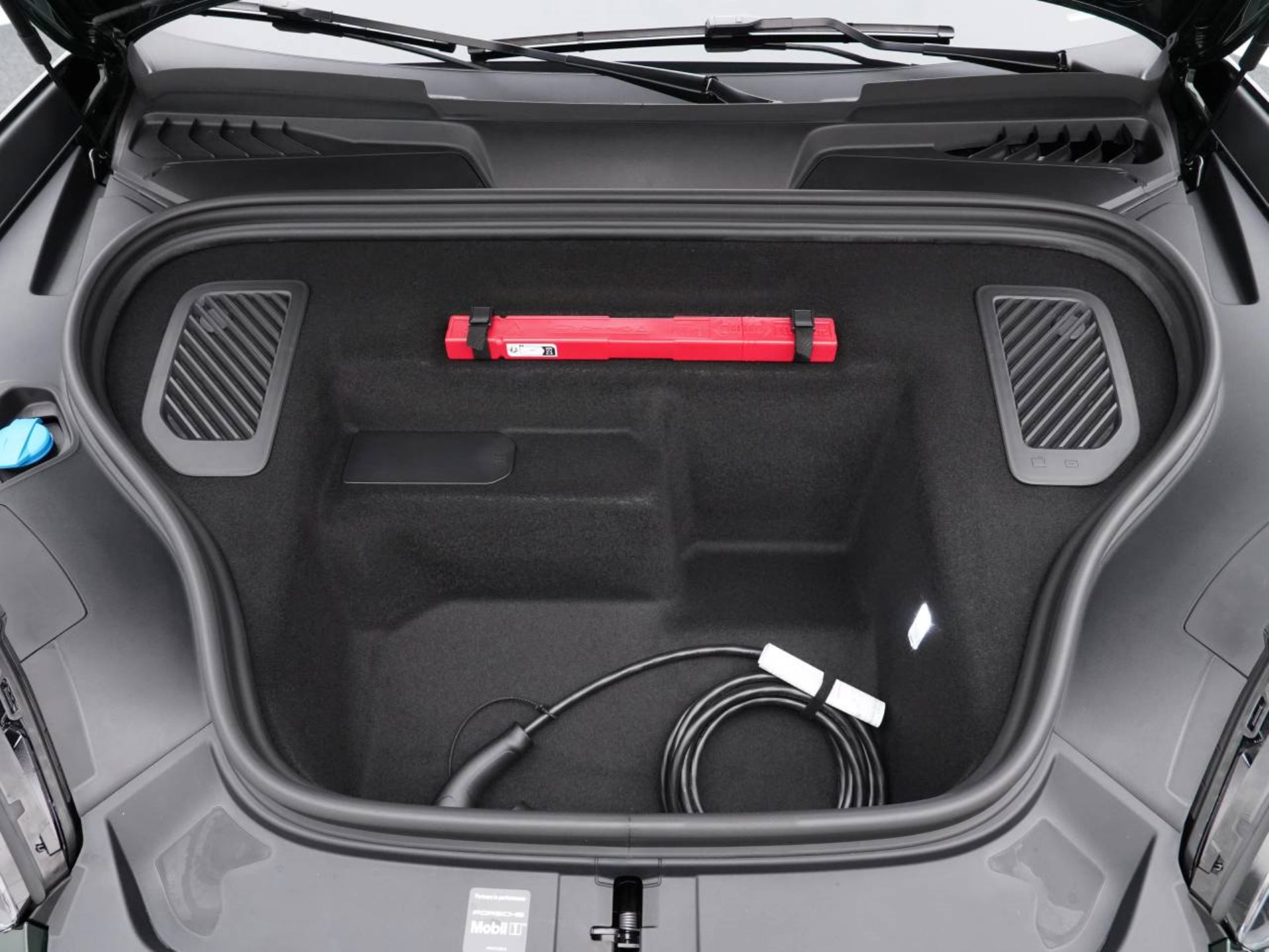 PORSCHE Macan 4S-image-29