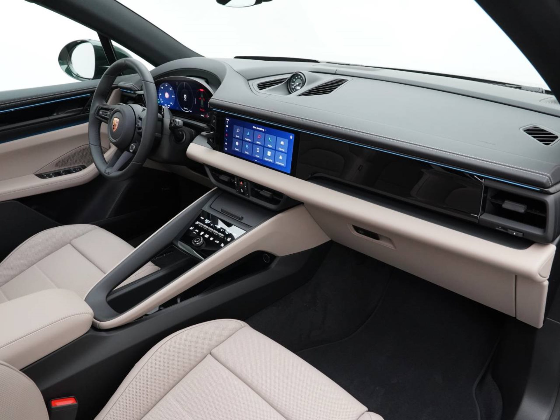 PORSCHE Macan 4S-image-22