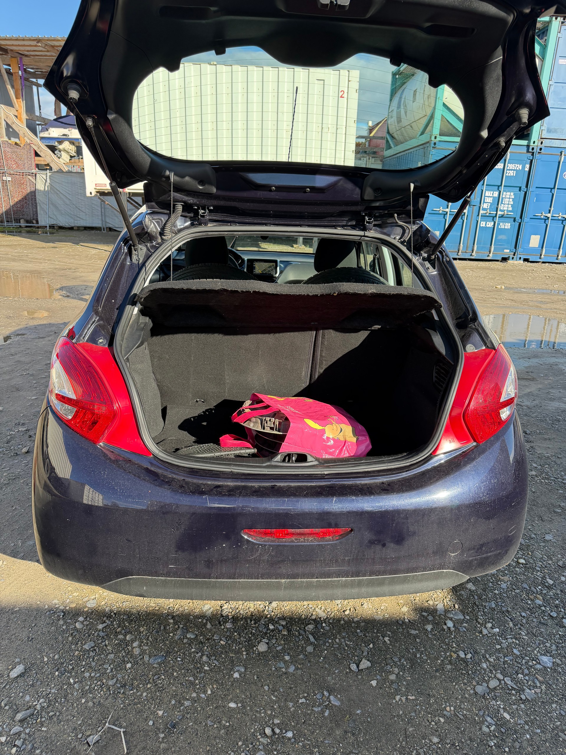 PEUGEOT 208 1.2 VTI Roland Garros-image-6