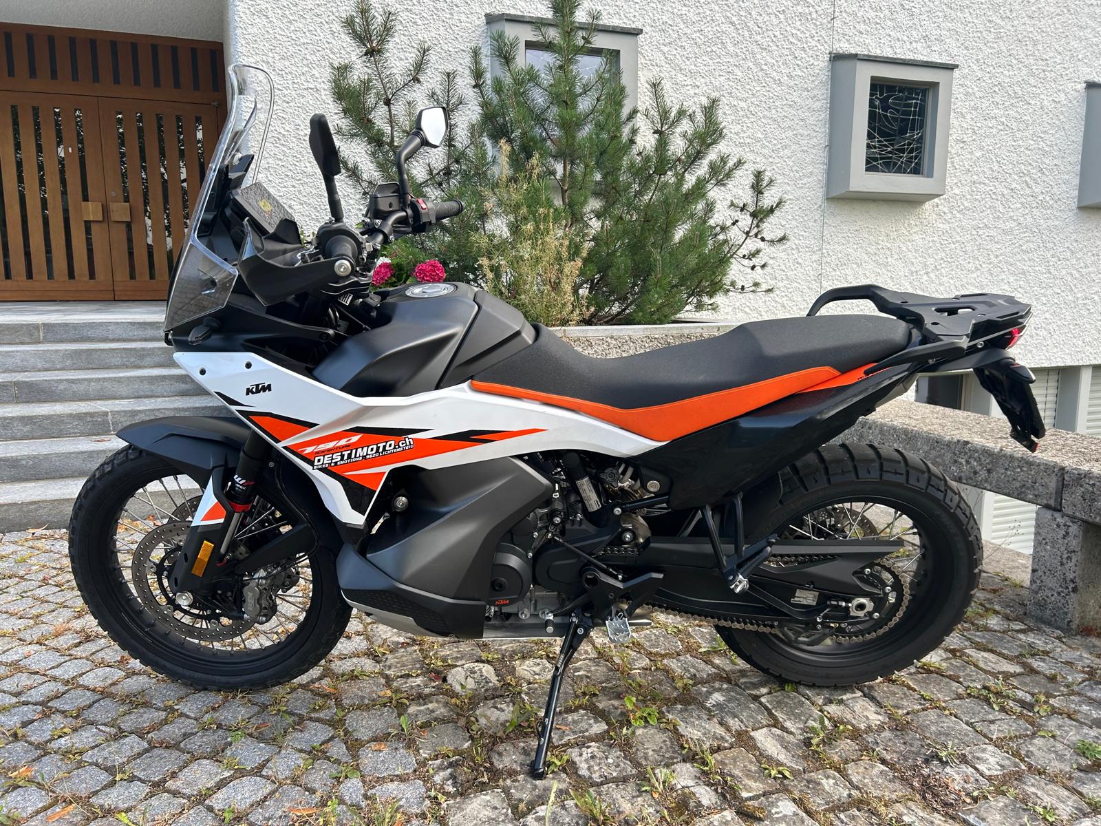 KTM 790 Adventure-image-8
