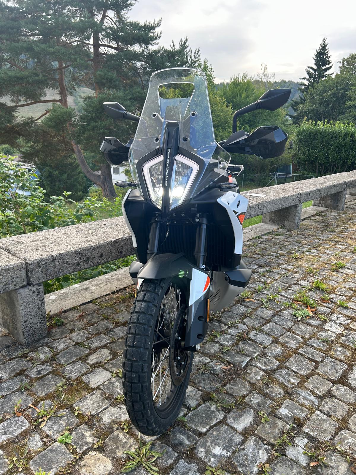 KTM 790 Adventure-image-6
