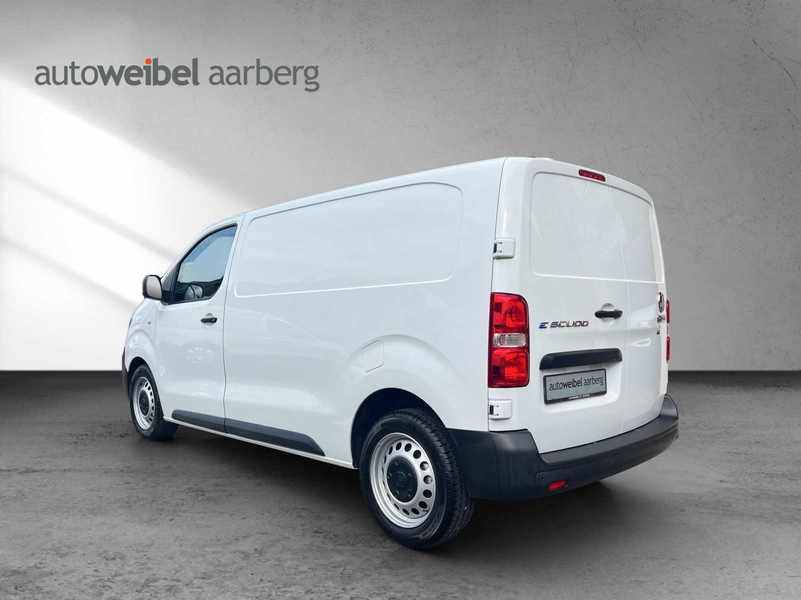 FIAT E-Scudo 50kWh L2 Base Worker-showroom-element-3
