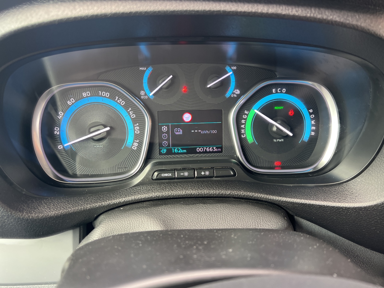 FIAT E-Scudo 50kWh L2 Base Worker-image-11