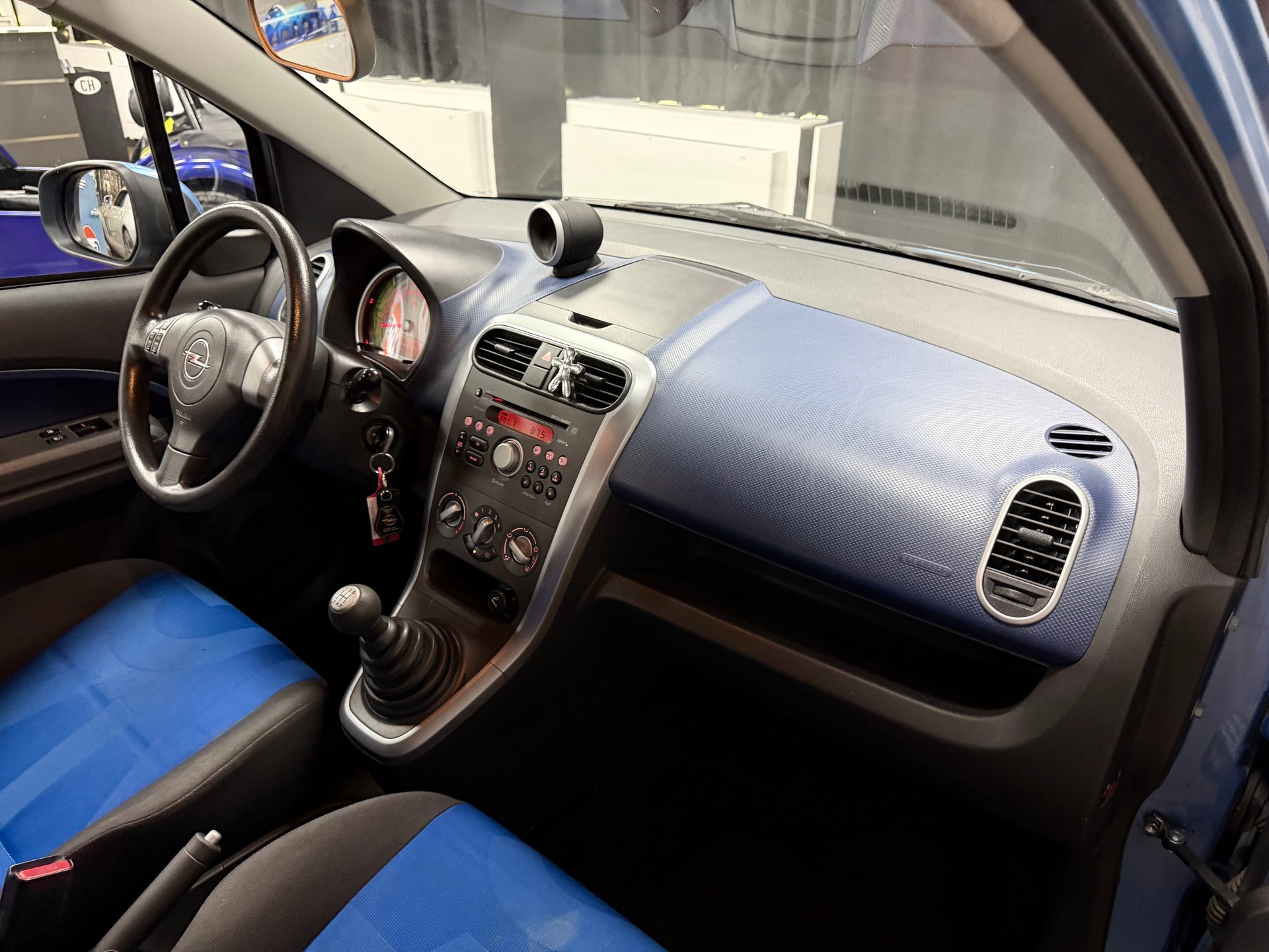 OPEL Agila 1.2 Enjoy-image-16