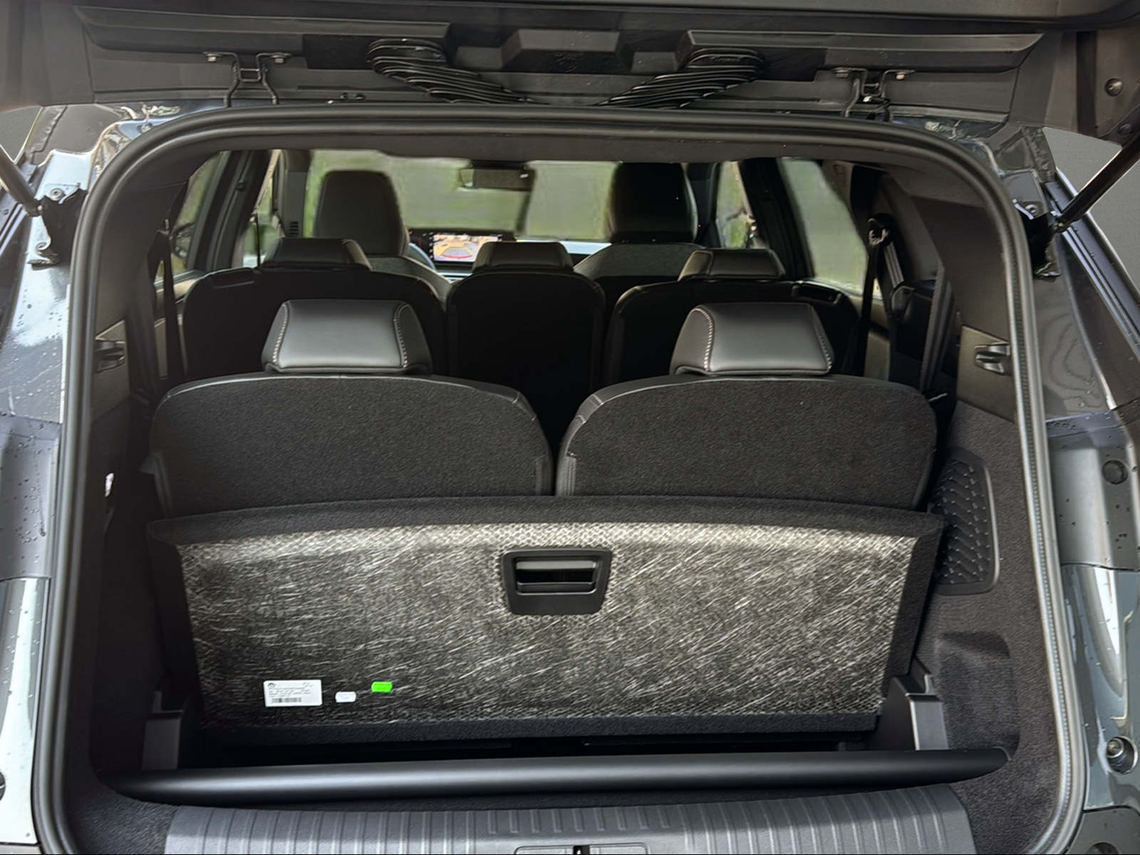 PEUGEOT 5008 145 Hybrid e-DCS6 Allure-image-10