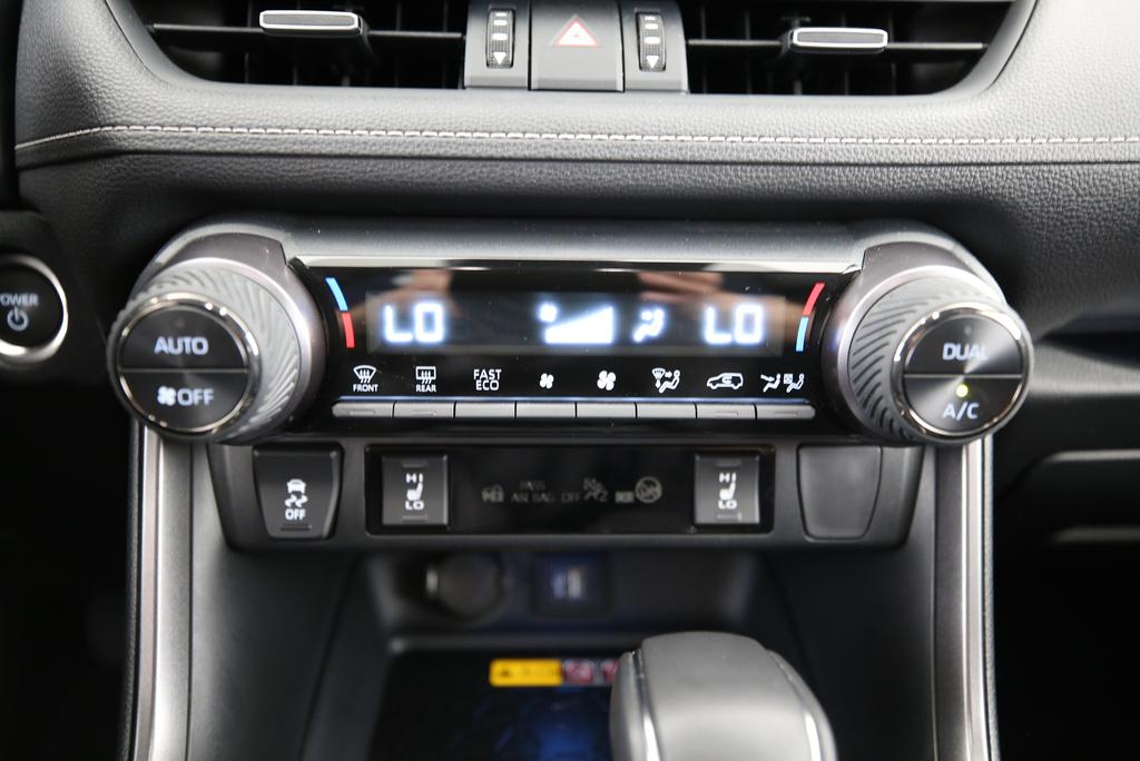 TOYOTA RAV4 2.5 Plug-In-Hybrid GR Sport-image-8