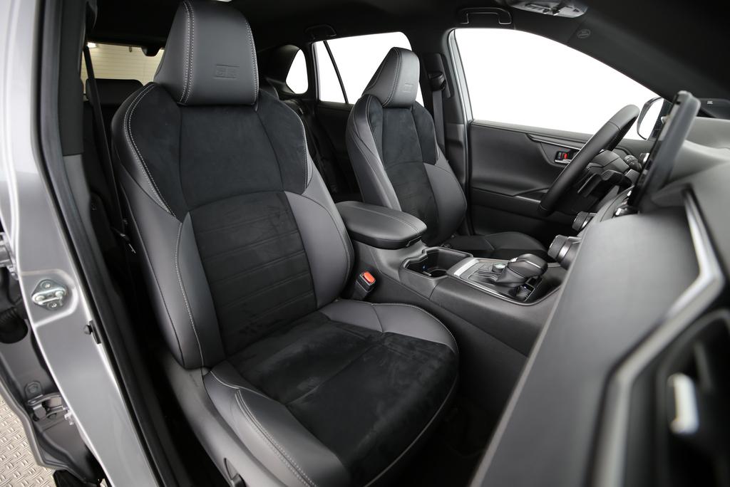 TOYOTA RAV4 2.5 Plug-In-Hybrid GR Sport-image-11