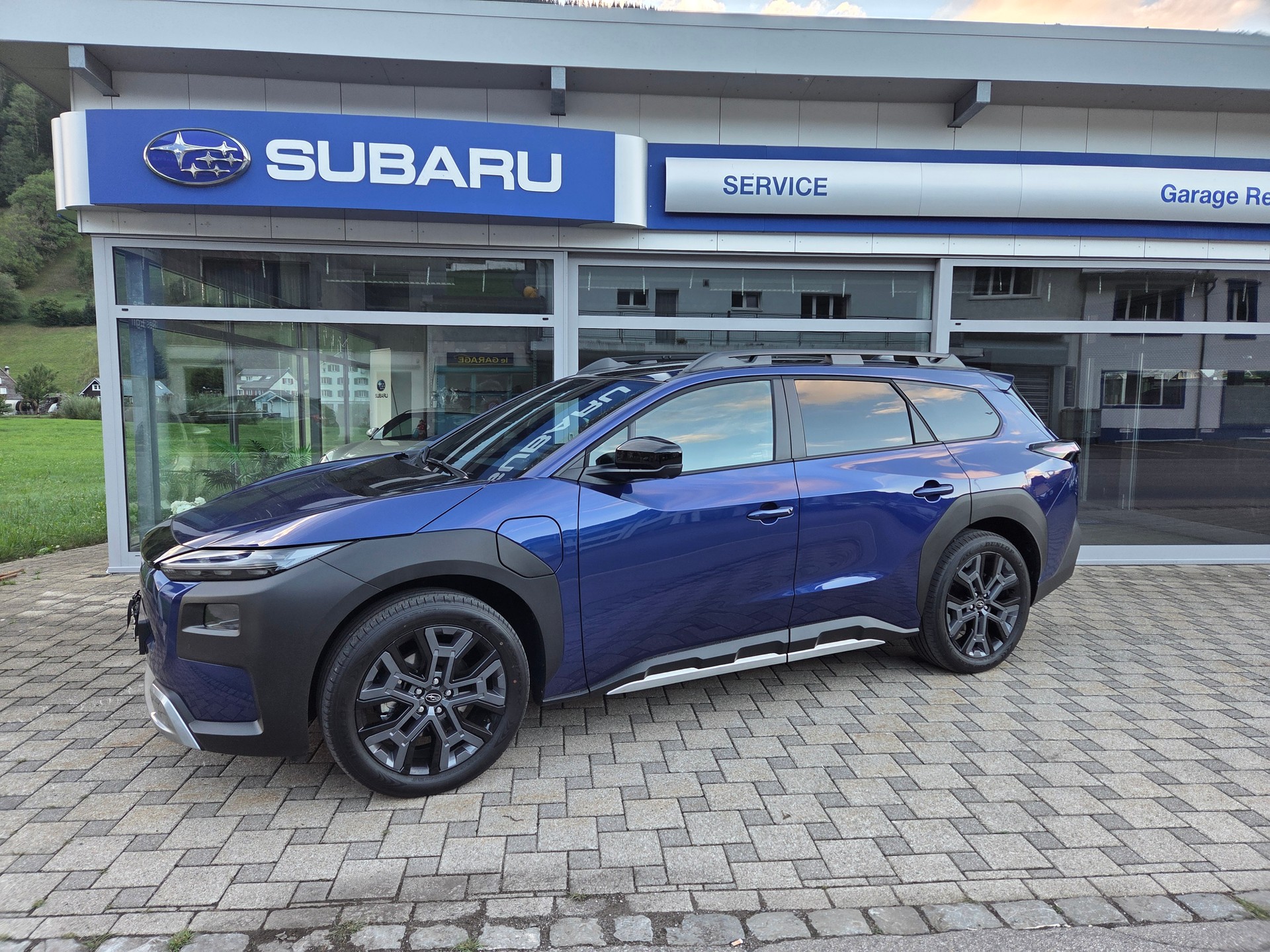 SUBARU Luxury