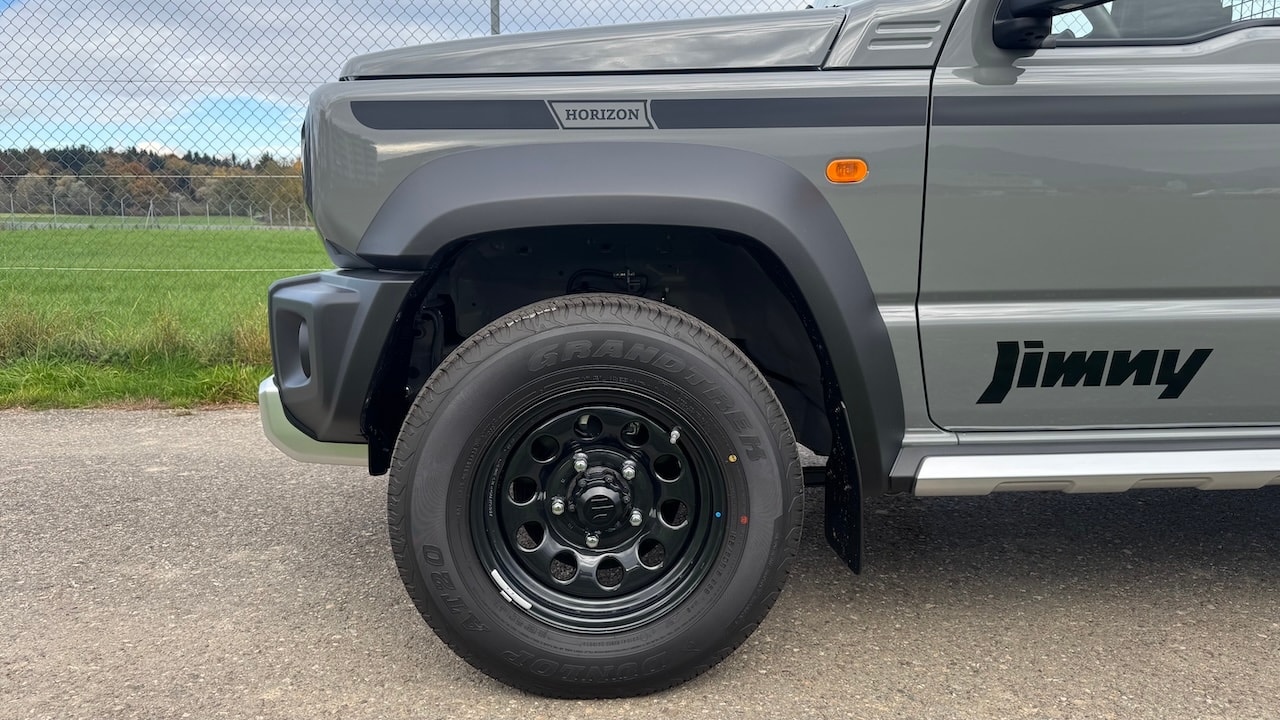 SUZUKI JIMNY 1.5 HORIZON EDITION 4x4 | 2 PLATZER | MANUEL-image-11