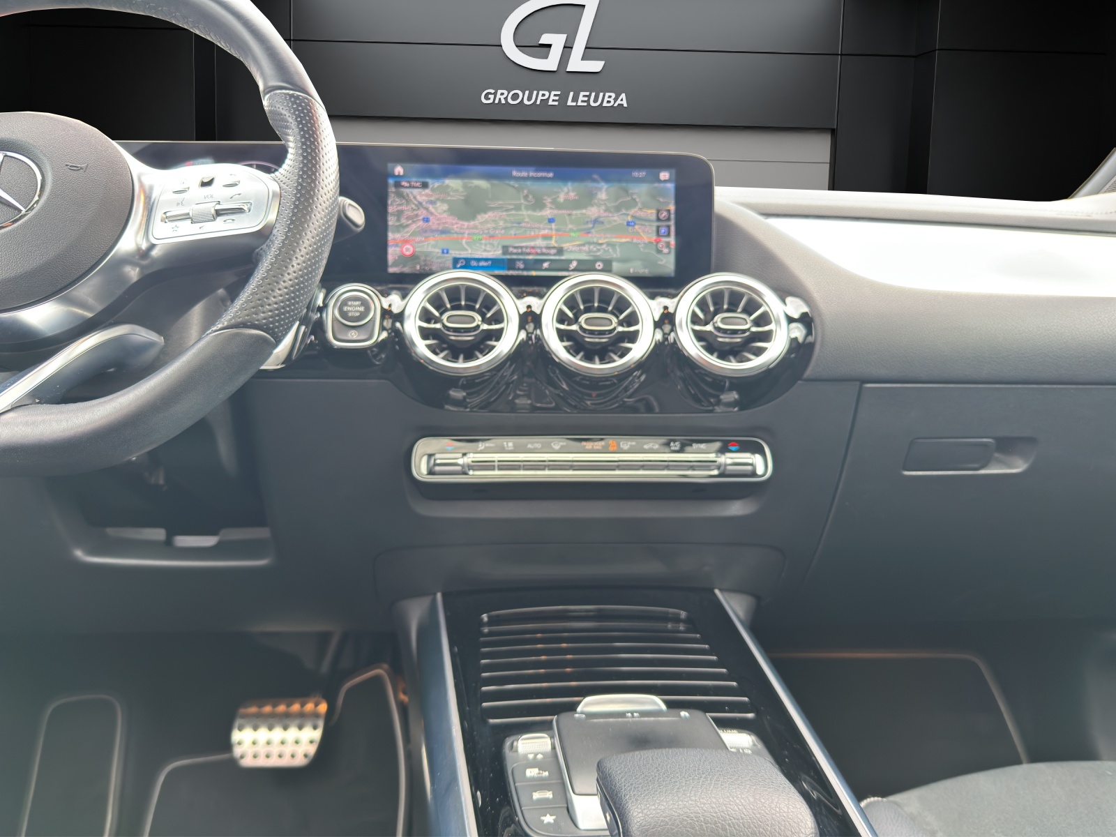 MERCEDES-BENZ B 220 d 4M Swiss Star-image-7