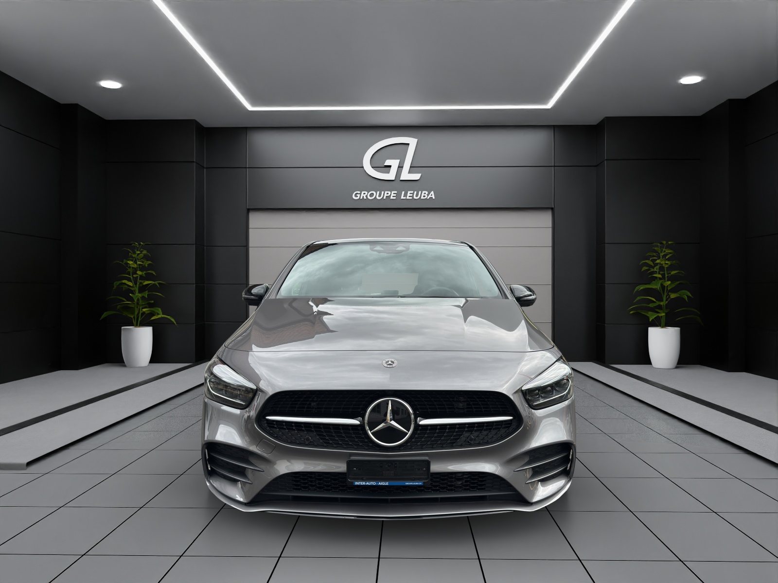 MERCEDES-BENZ B 220 d 4M Swiss Star-showroom-element-1