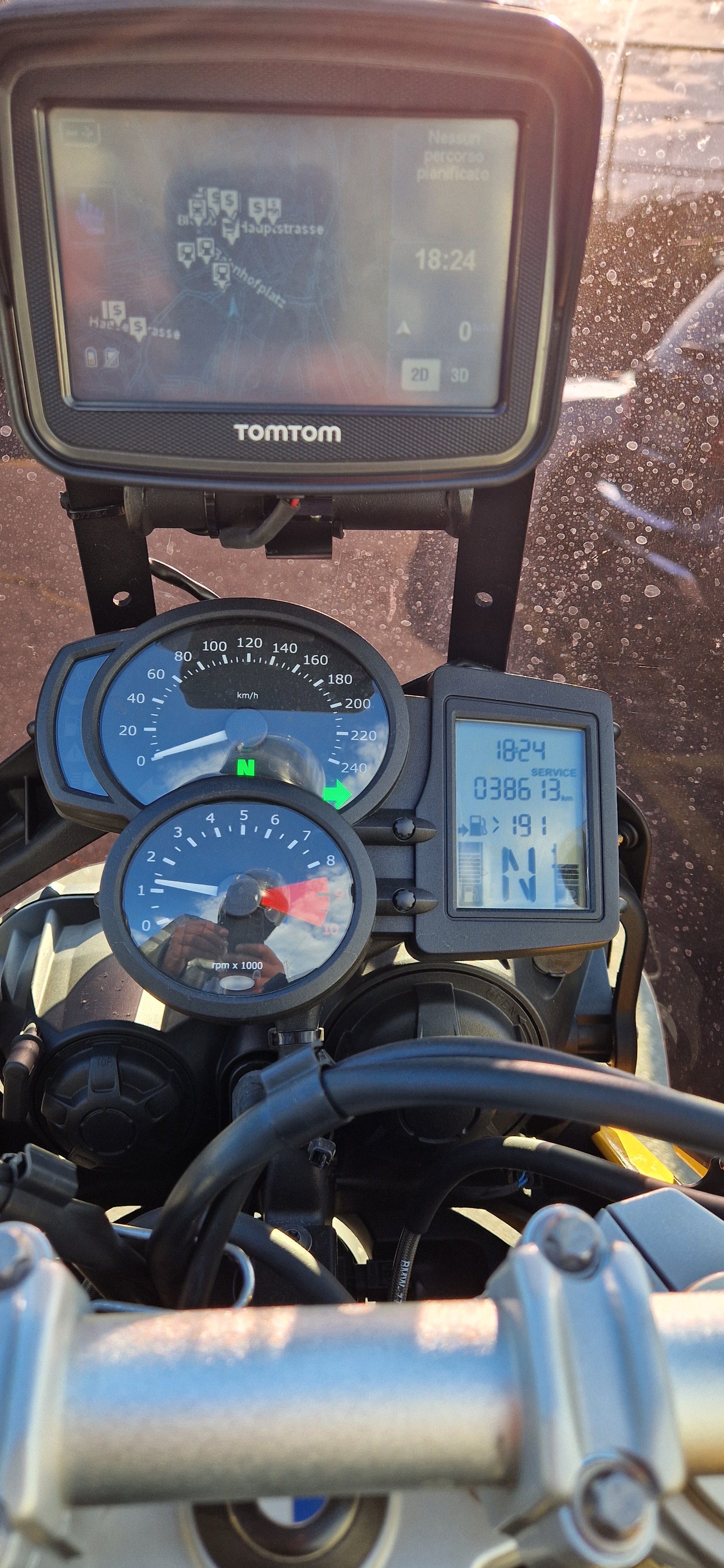 BMW F 800 GS-image-3
