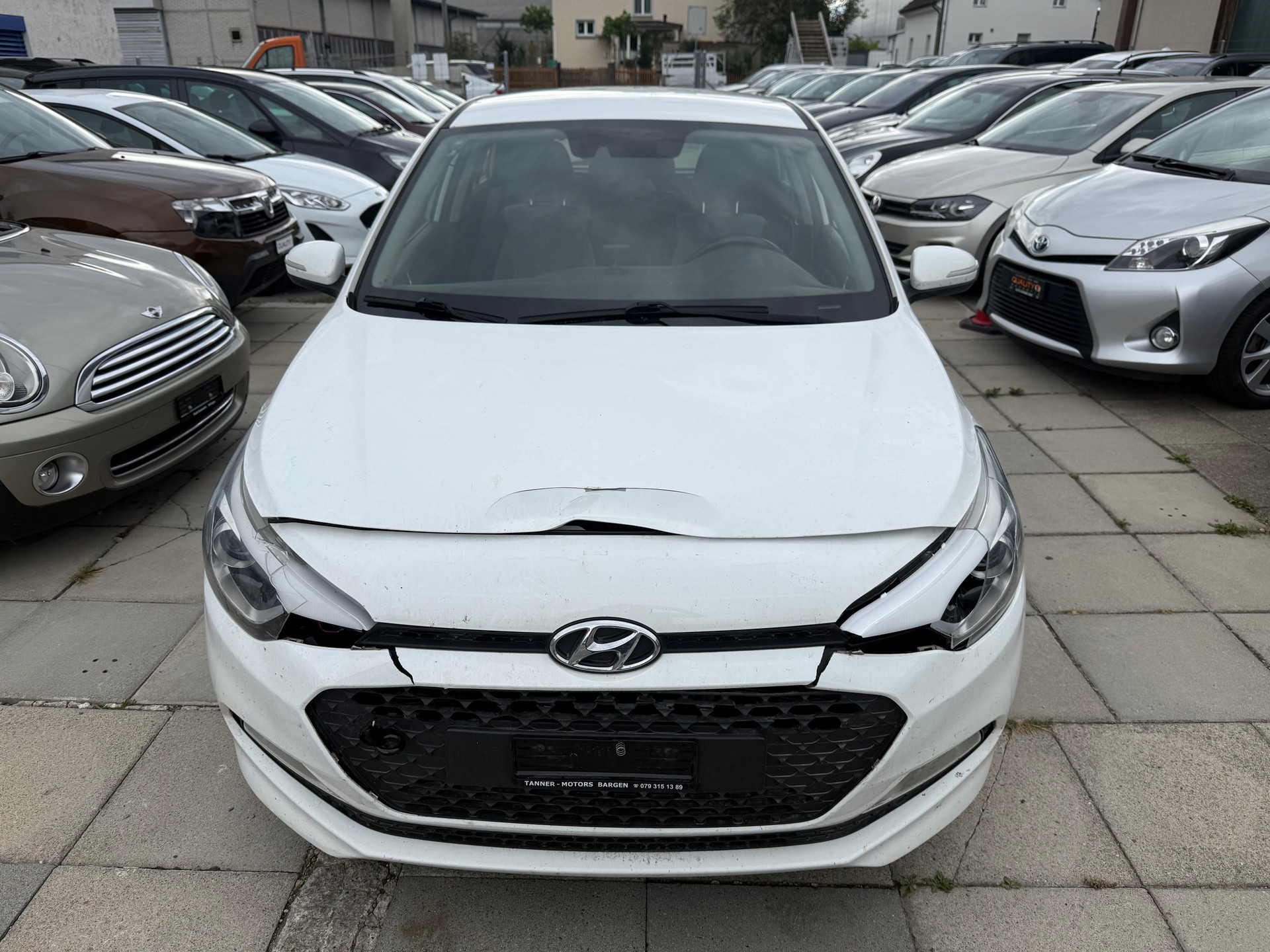 HYUNDAI 1.2-image-4