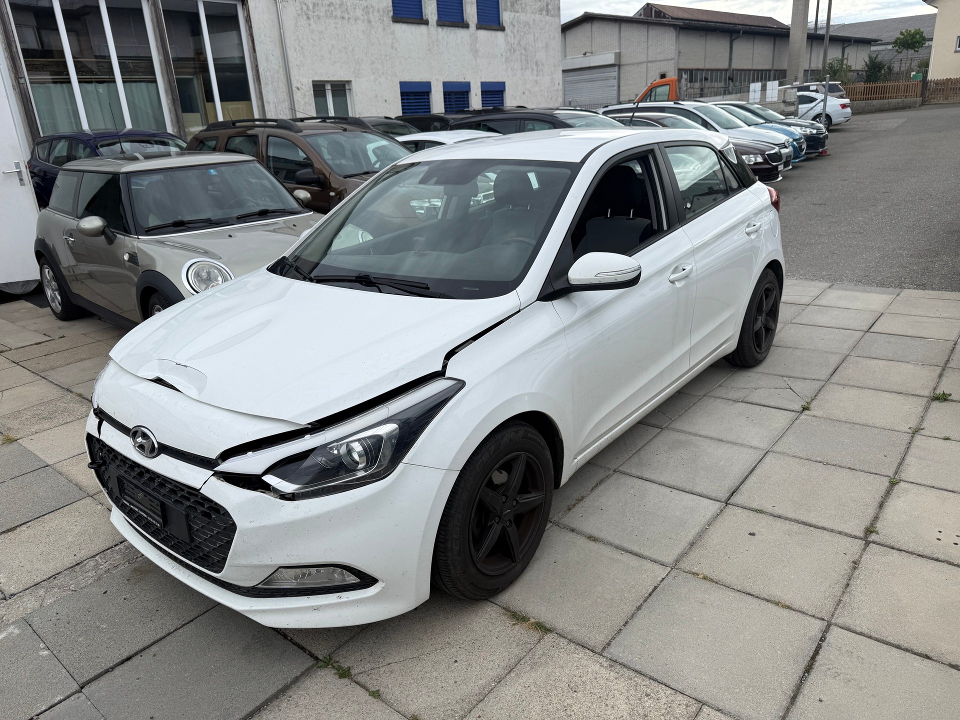 HYUNDAI 1.2