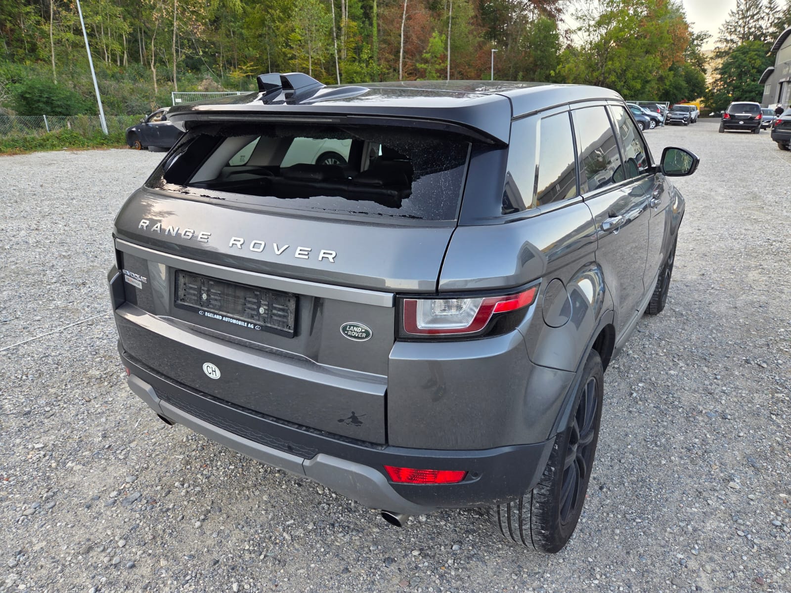 LAND ROVER Range Rover Evoque 2.0 Si4 SE Advantage AT9-image-4