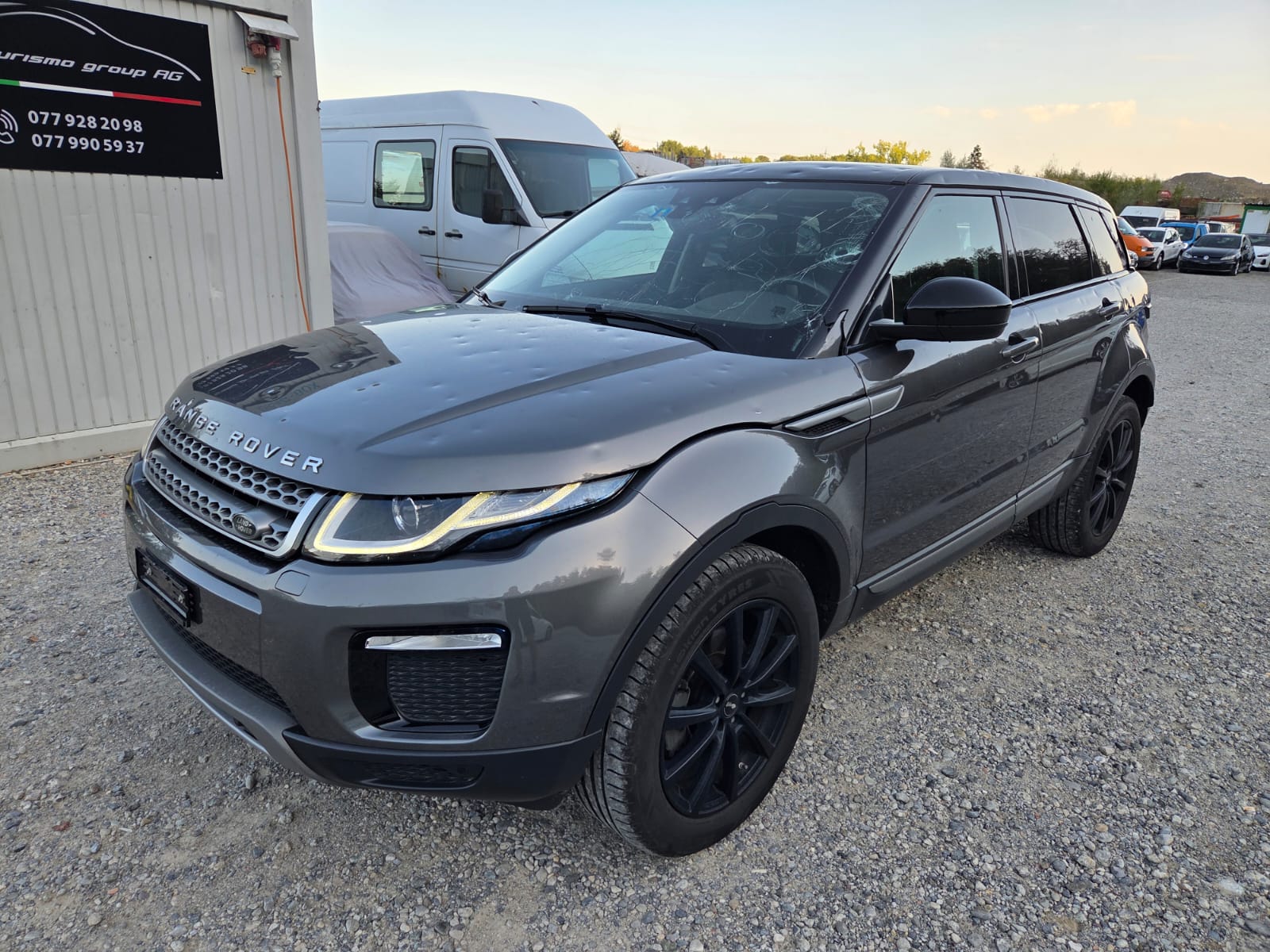LAND ROVER Range Rover Evoque 2.0 Si4 SE Advantage AT9-image-1