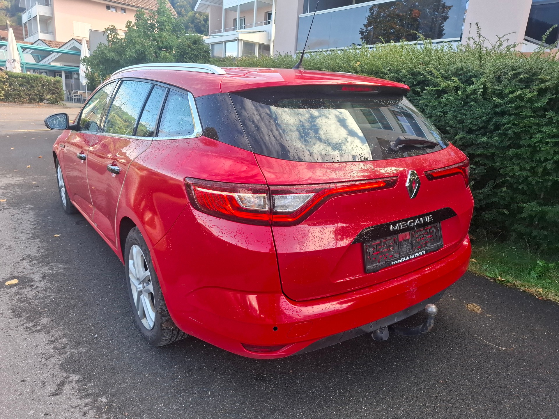 RENAULT Mégane Grandtour 1.5 dCi Business EDC-image-4