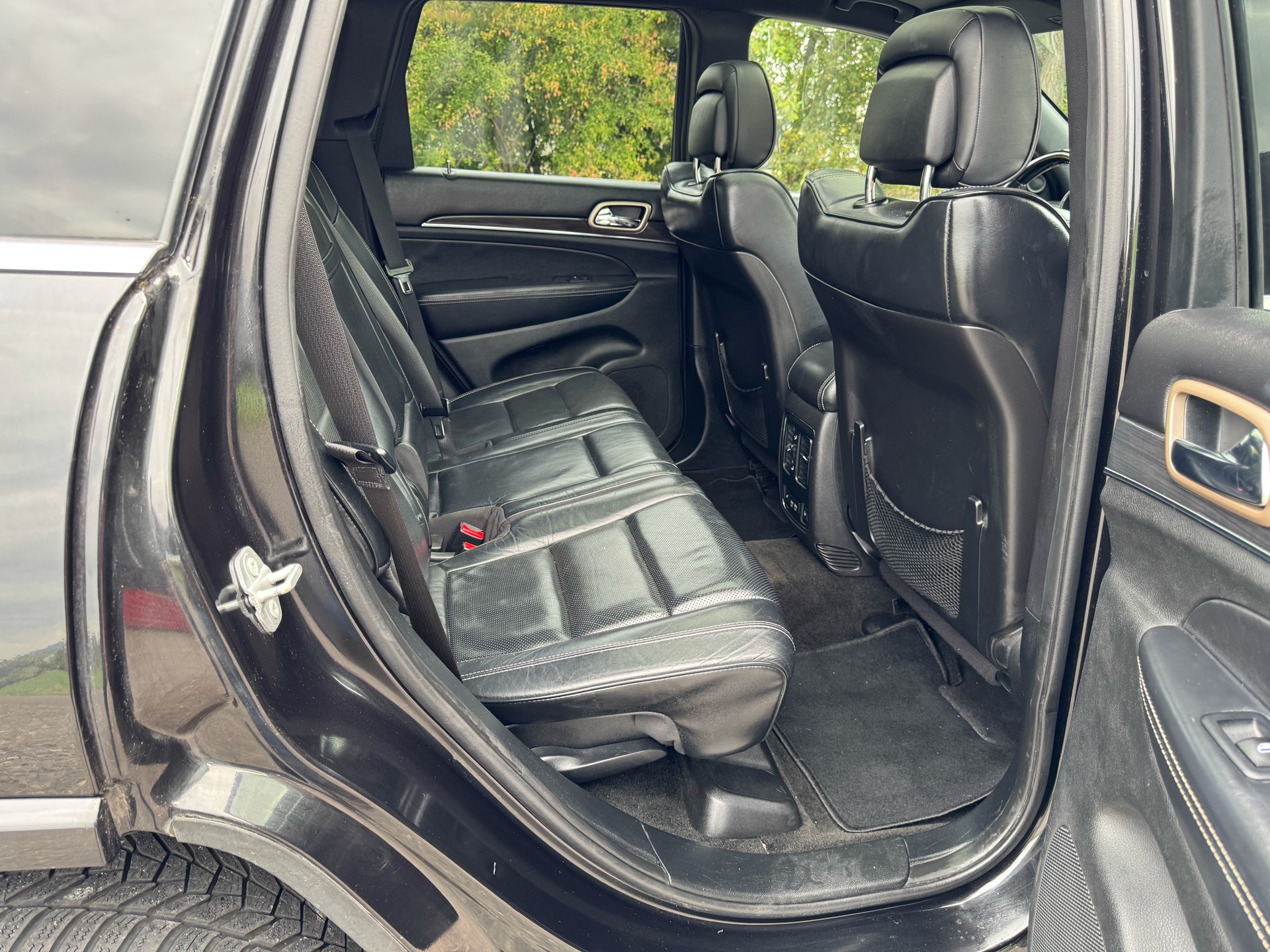 JEEP Grand Cherokee 3.0 CRD Overland Automatic-image-13