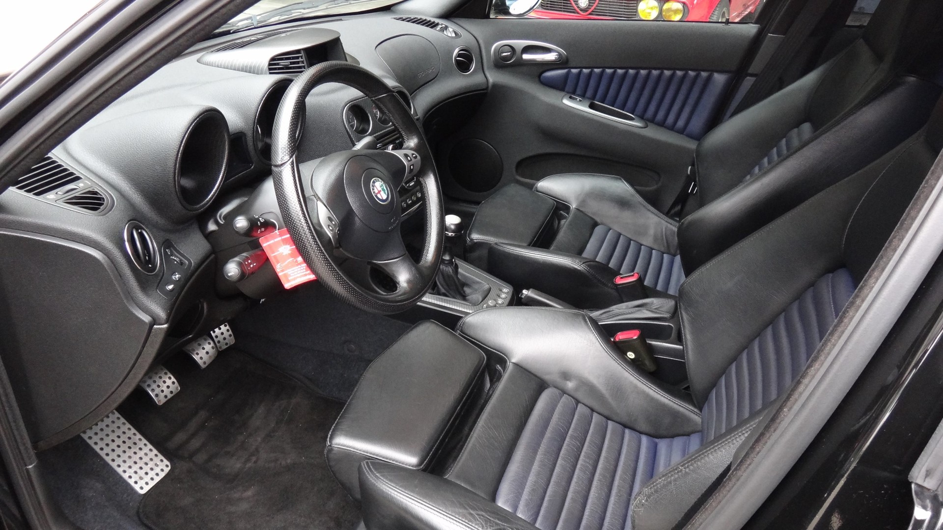 ALFA ROMEO 156 3.2 V6 GTA-image-7