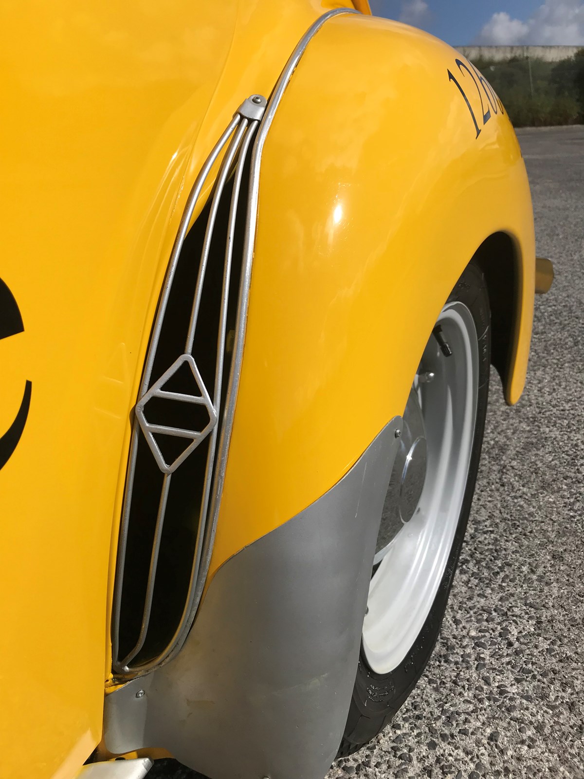 RENAULT 4 CV - R 1062-image-10