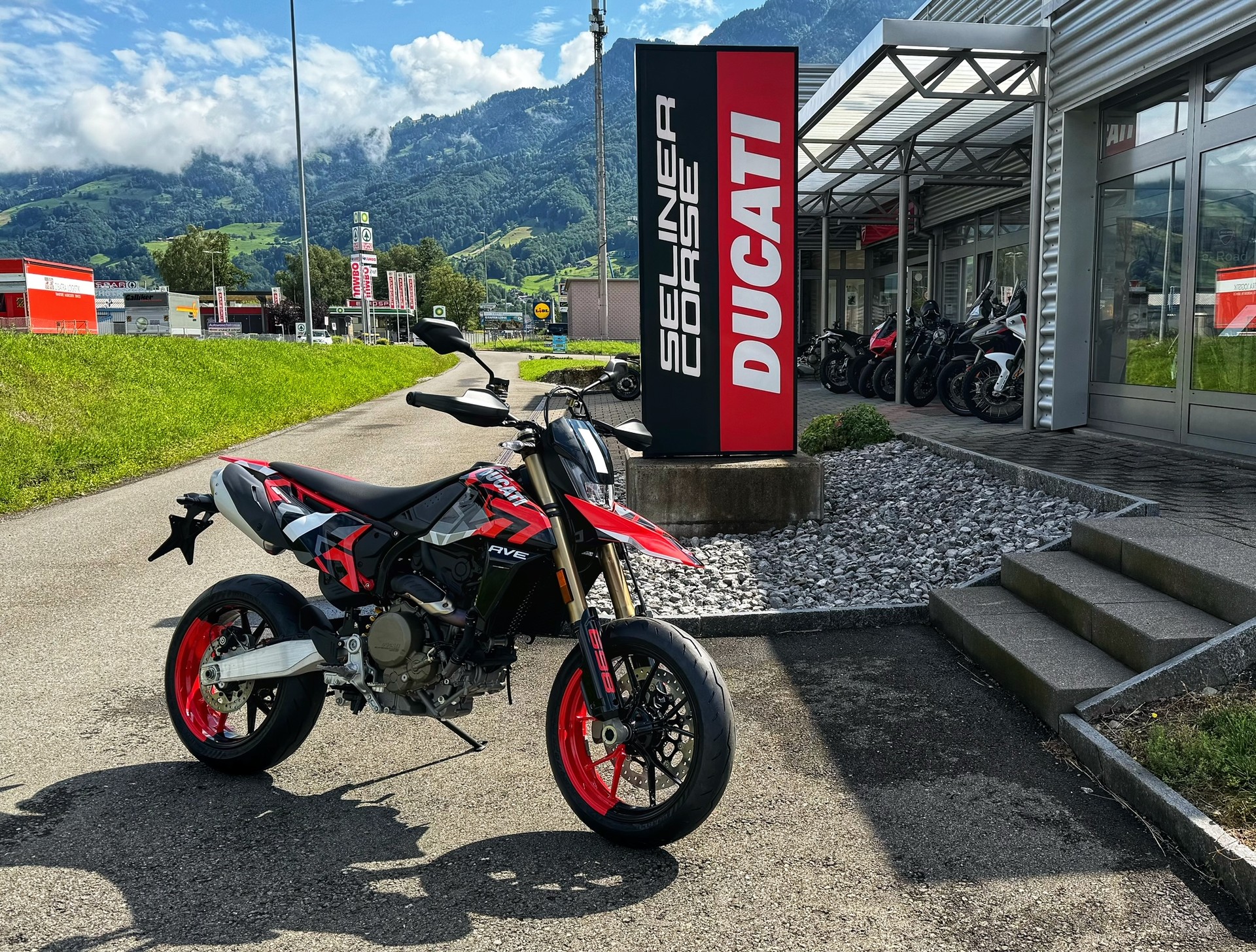 DUCATI Hypermotard 698 Mono RVE-image-0