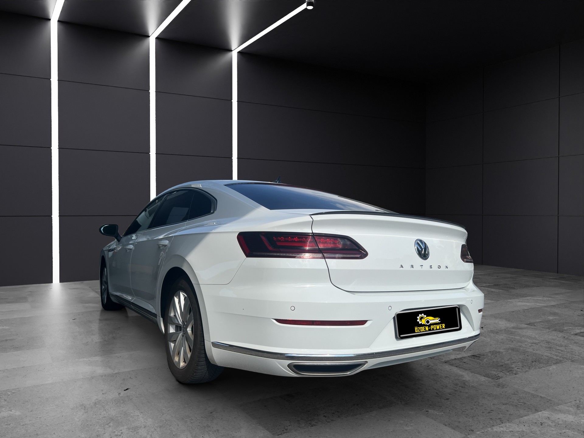 VW Arteon R-Line-image-6