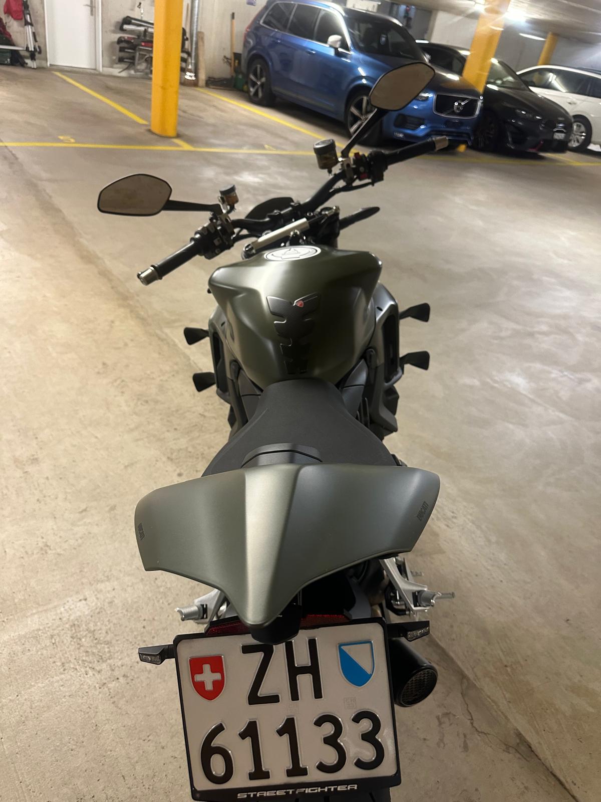 DUCATI Streetfighter V2-image-8