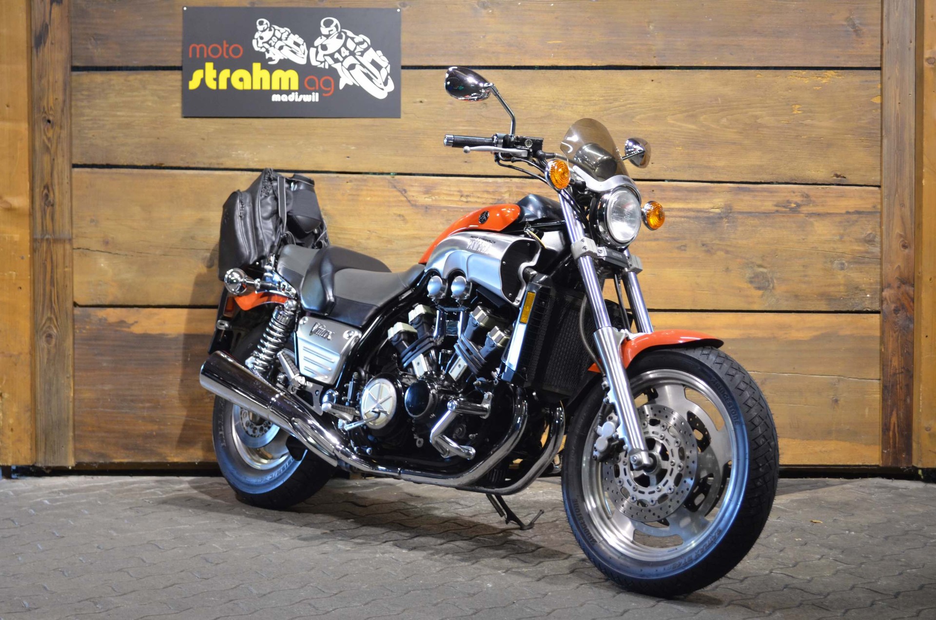 YAMAHA Egli VMAX 1200-image-0
