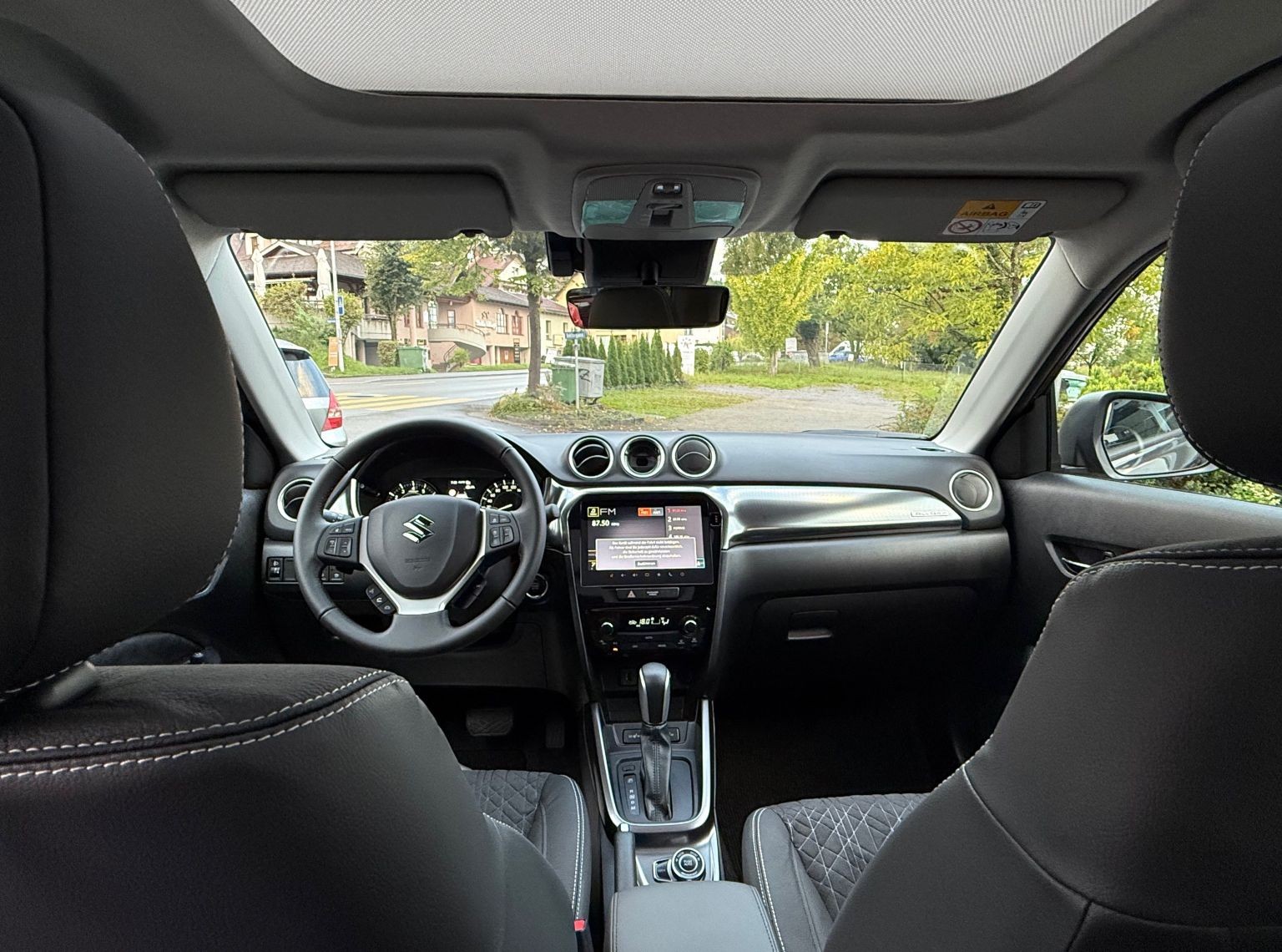 SUZUKI Vitara 1.4 T Compact Top Hybrid 4x4-image-4