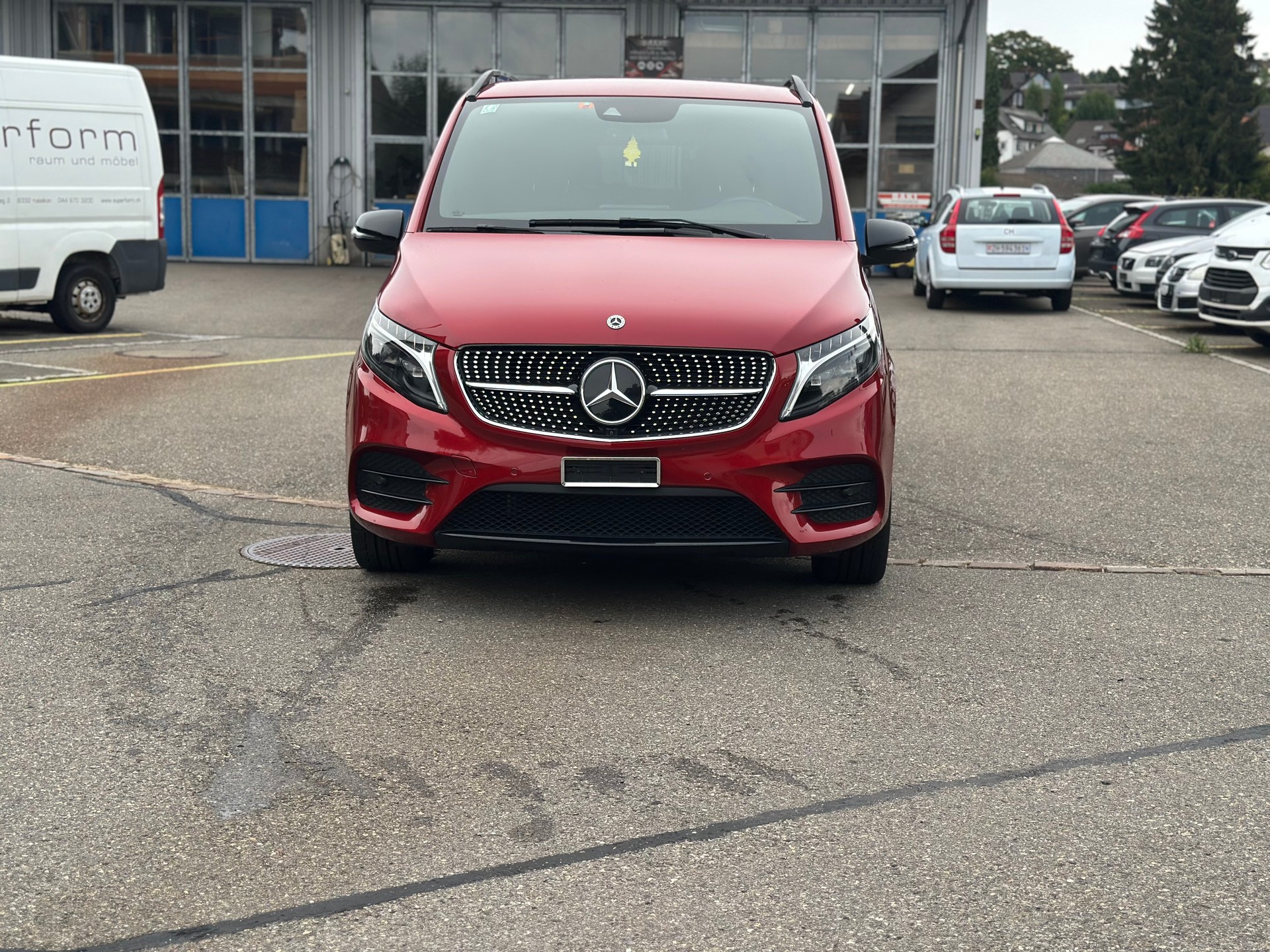 MERCEDES-BENZ V 300 d lang Avantgarde 4Matic 9G-Tronic-showroom-element-2