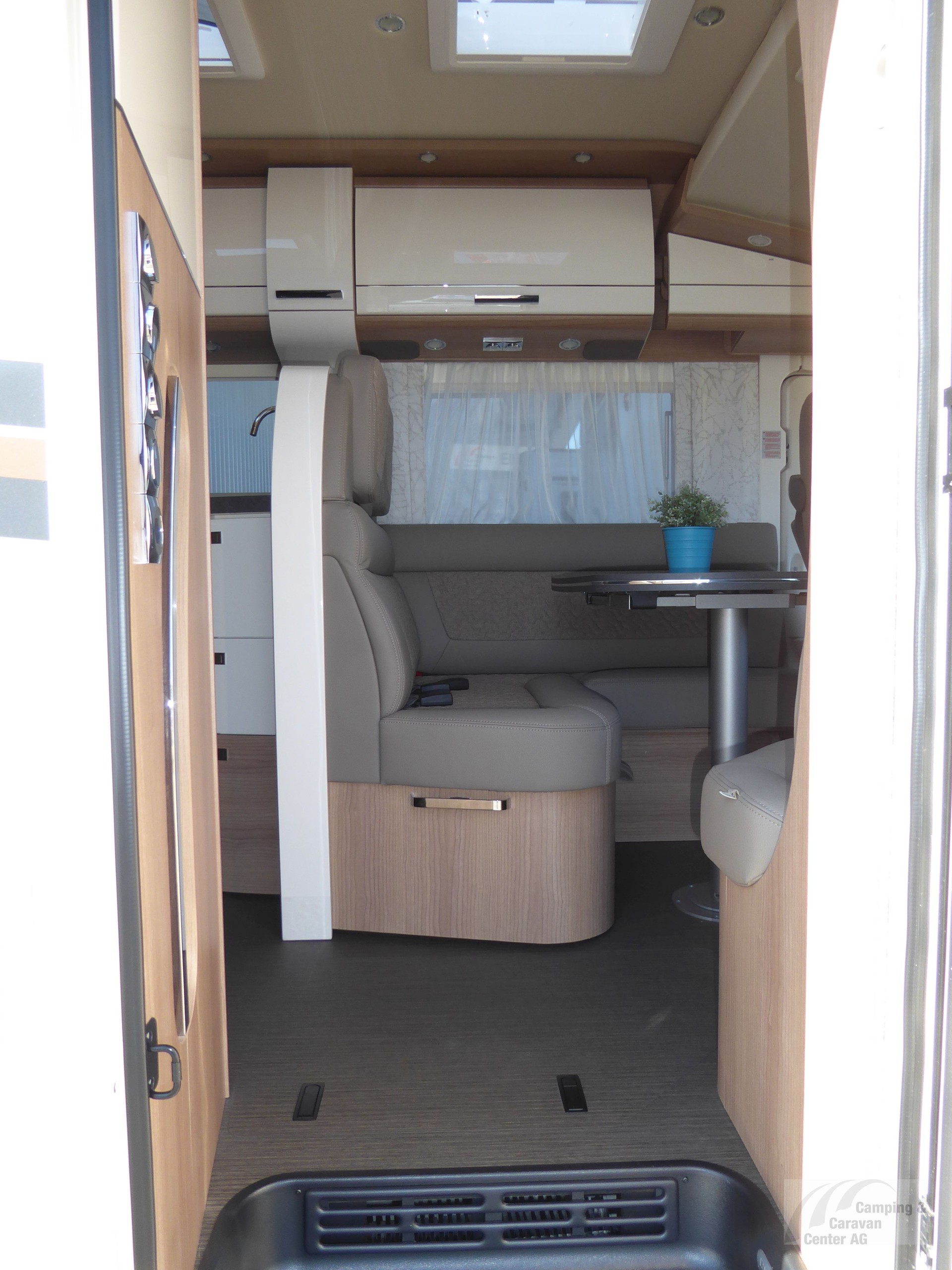 CARTHAGO c-tourer I 148 LE-showroom-element-3