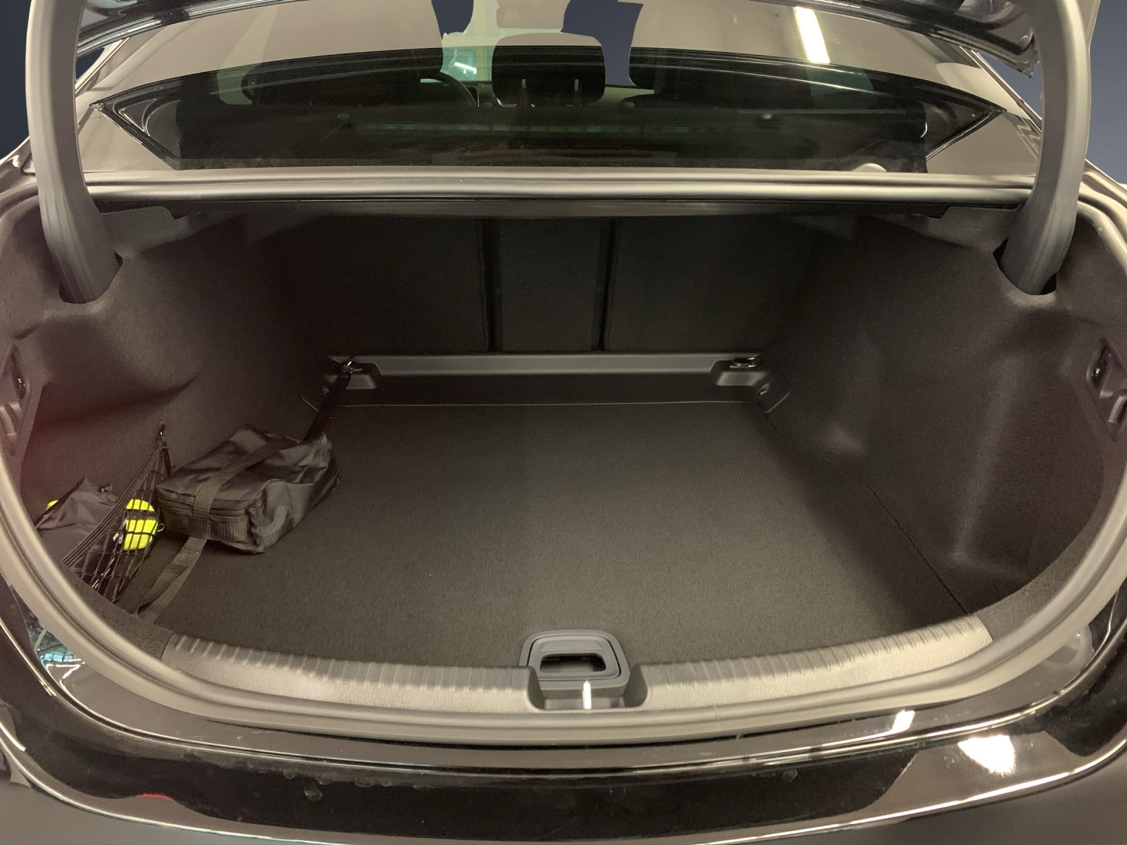 MERCEDES-BENZ C 300 4MATIC-image-11