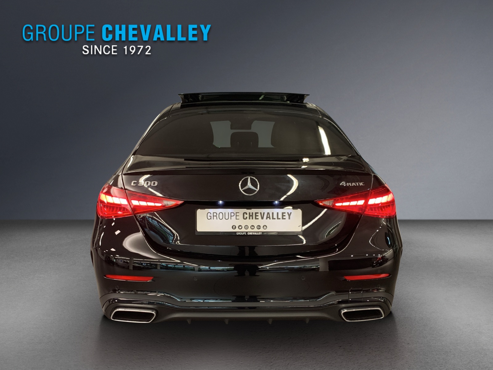 MERCEDES-BENZ C 300 4MATIC-image-4