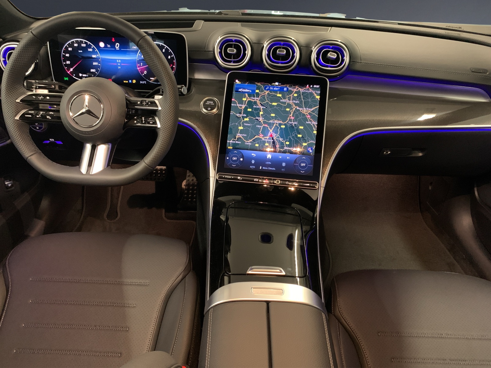 MERCEDES-BENZ C 300 4MATIC-image-7
