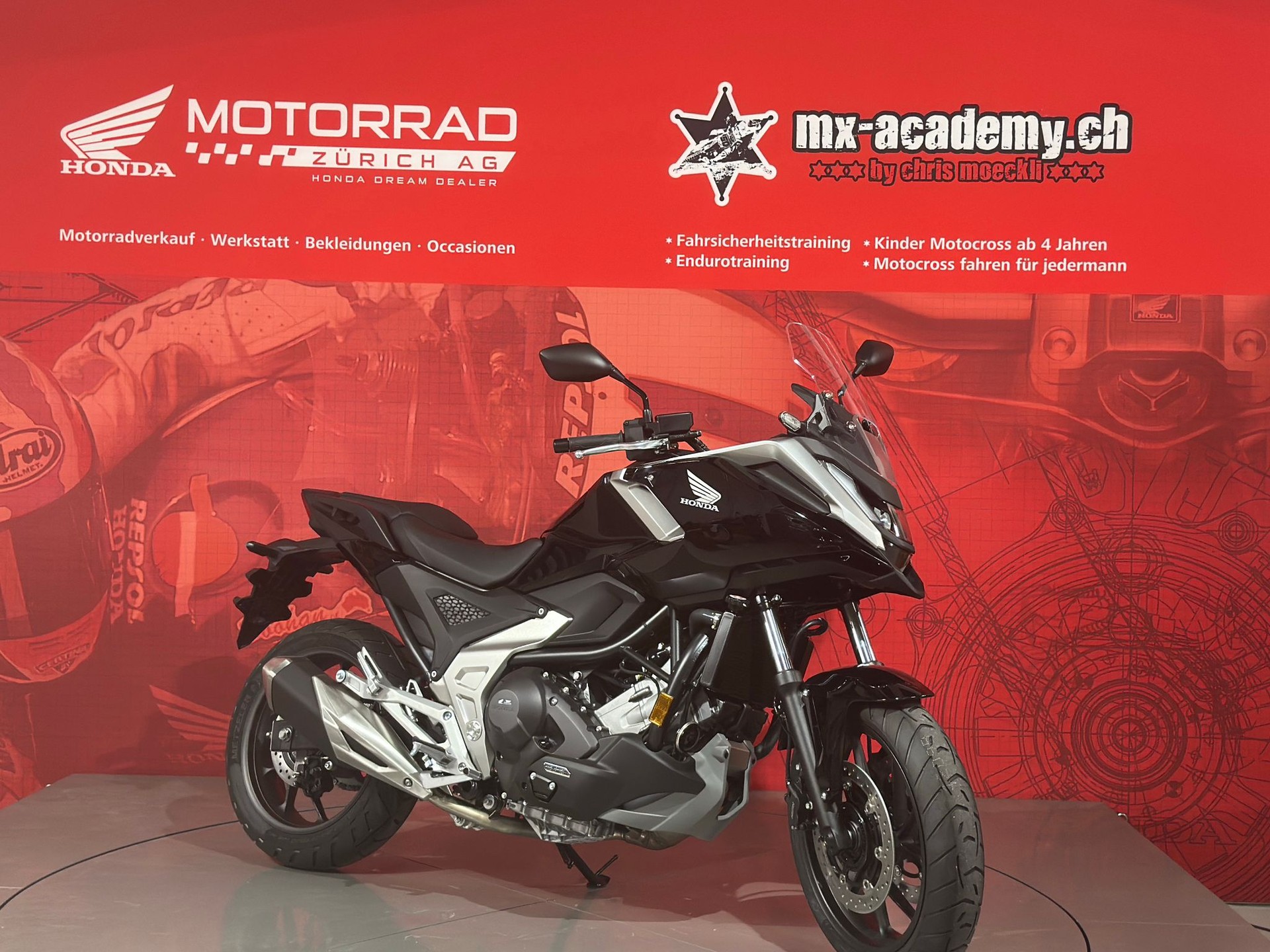 HONDA NC 750 X *DEMO-BIKE*-image-2