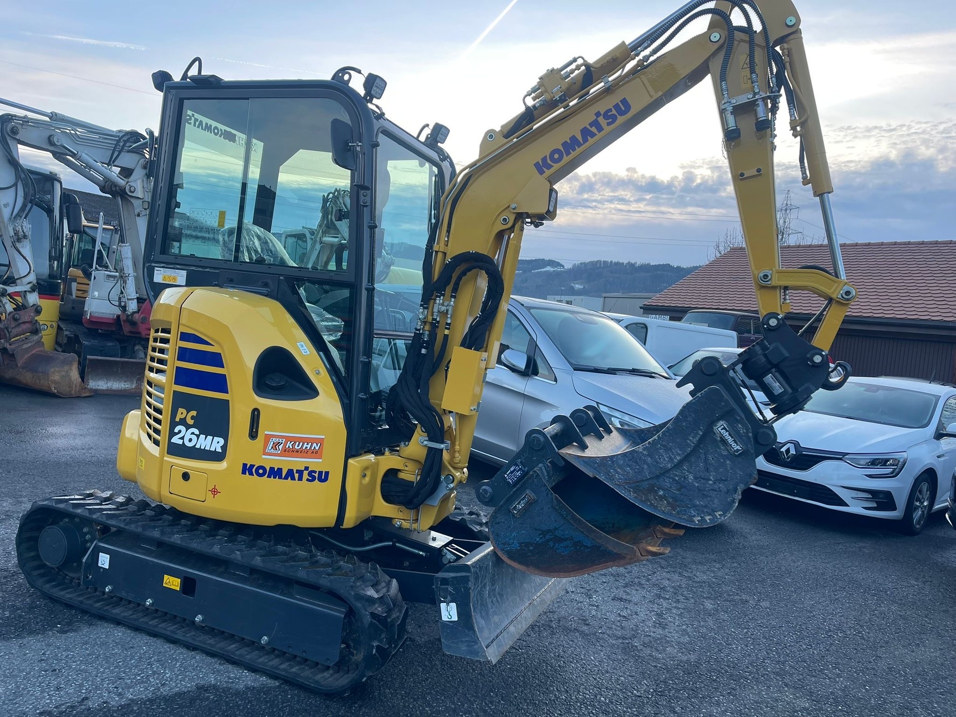 MERCEDES-BENZ KOMATSU PC26MR