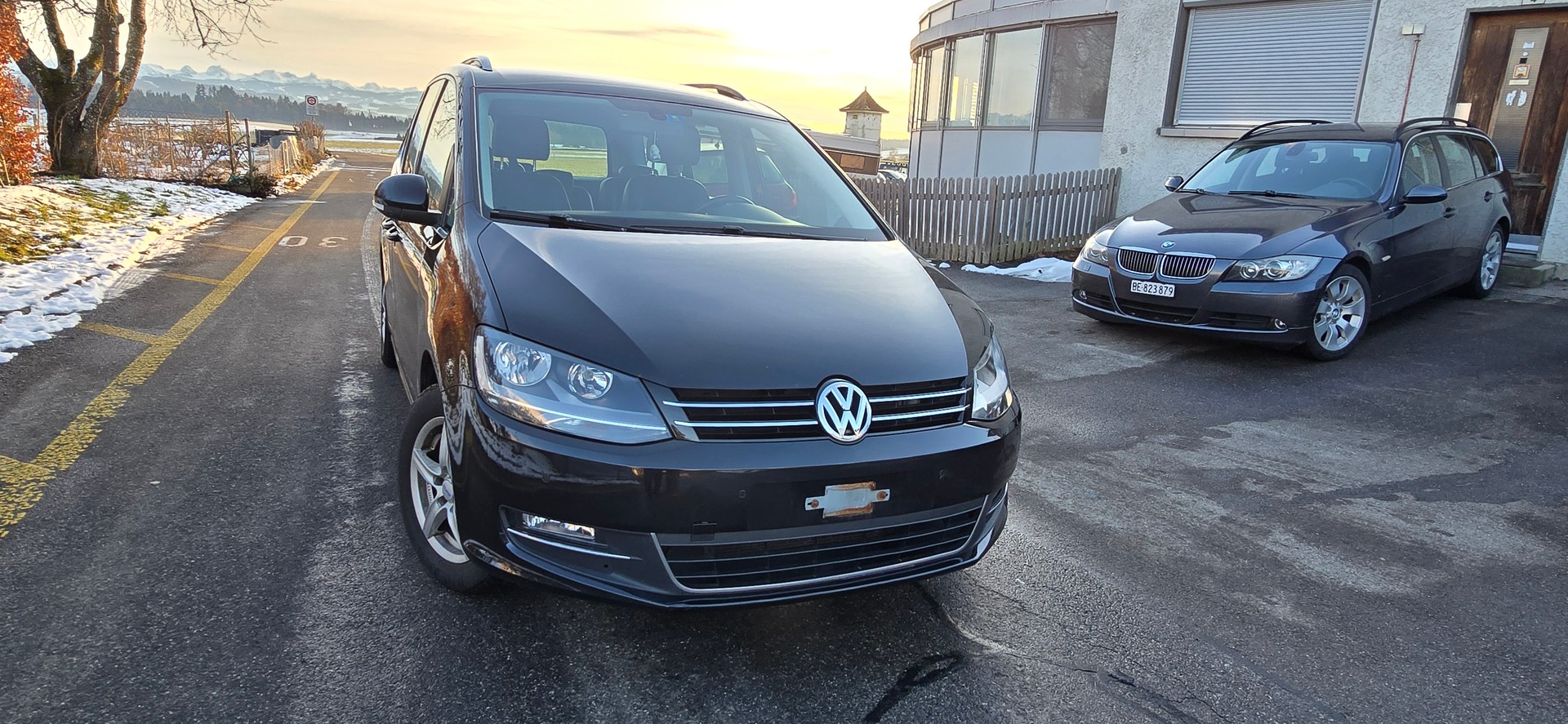 VW Sharan 2.0 TDI BlueMotion Technology Highline DSG-image-1