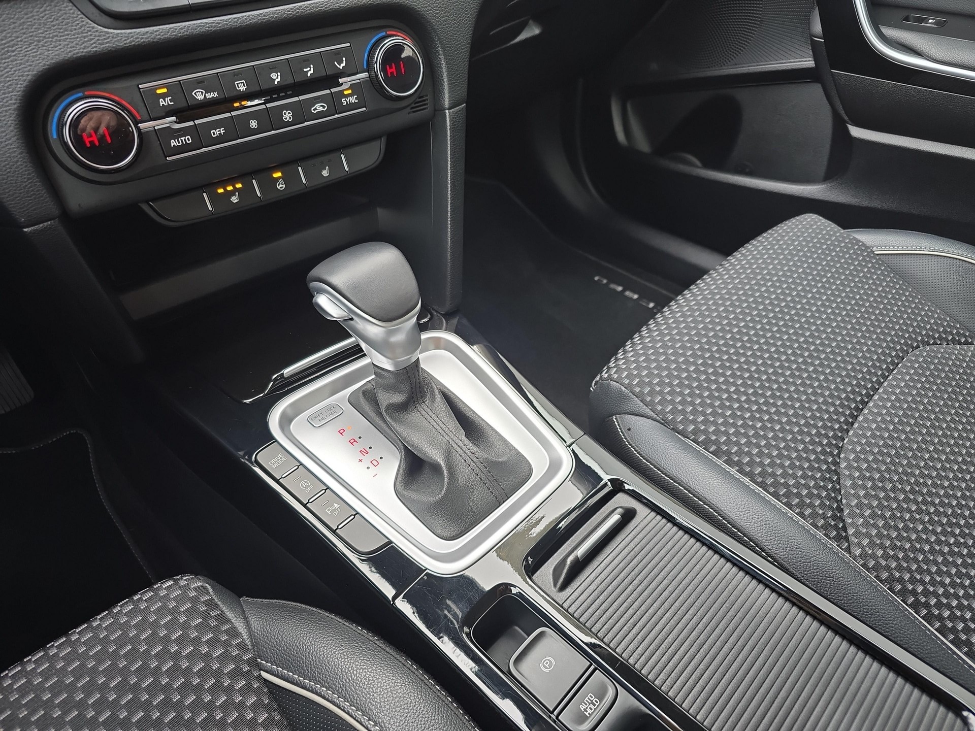 KIA XCeed 1.5 T-GDi MHEV Power / ab 3,99% Leasing bei Abschluss einer Protect Autoversicherung-image-16