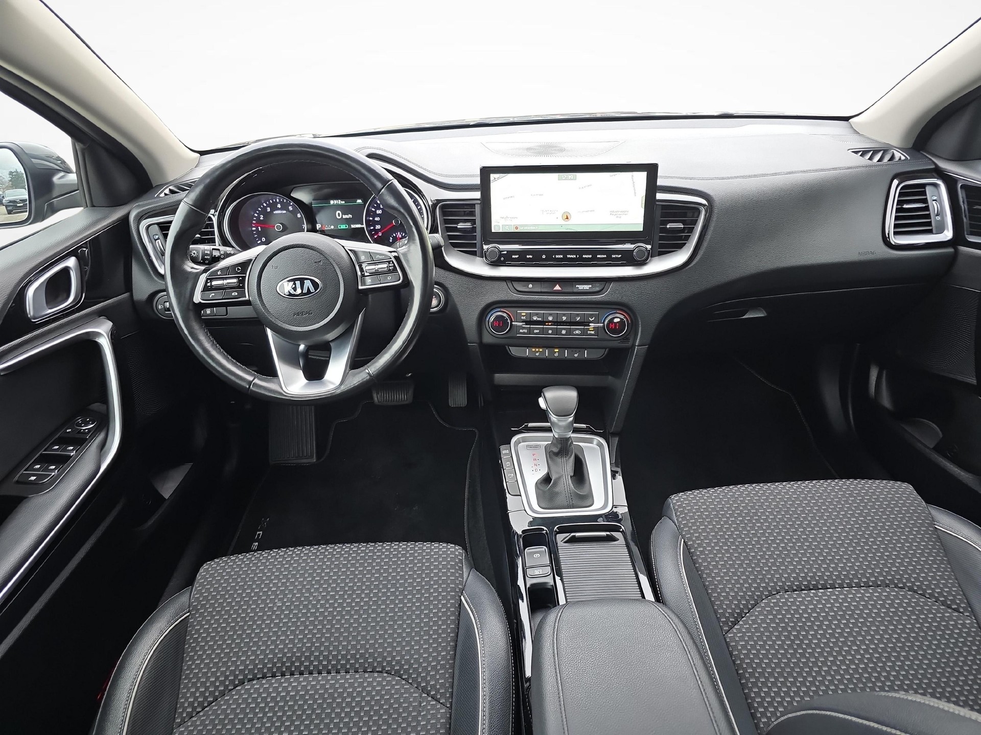 KIA XCeed 1.5 T-GDi MHEV Power / ab 3,99% Leasing bei Abschluss einer Protect Autoversicherung-image-8