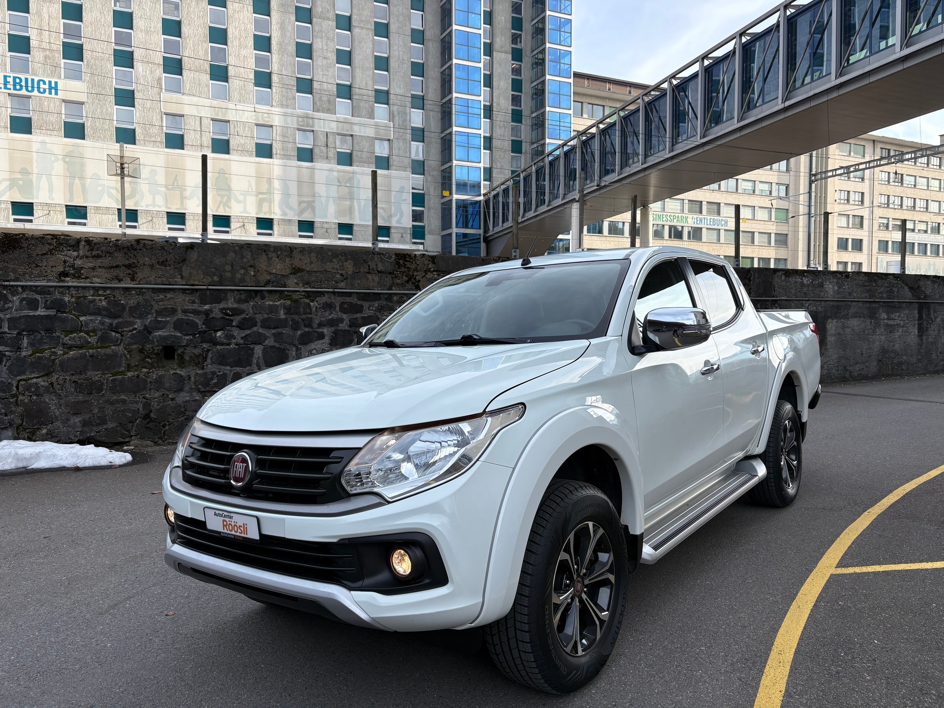 FIAT Fullback LX 2.4 MJ DC Swiss 4WD