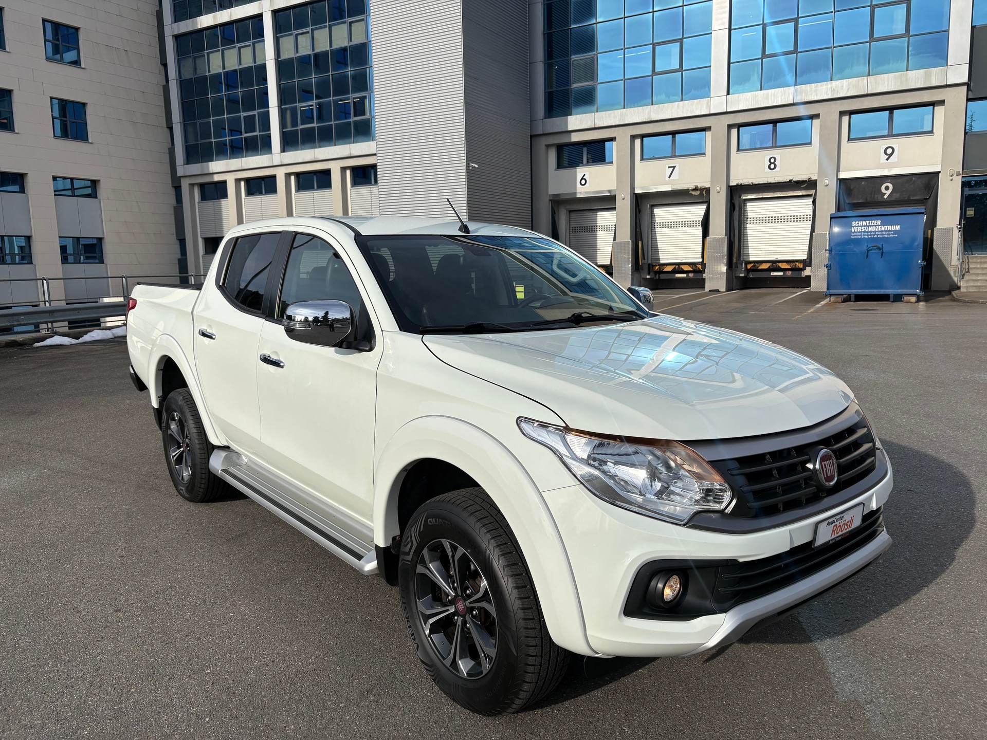FIAT Fullback LX 2.4 MJ DC Swiss 4WD-image-6
