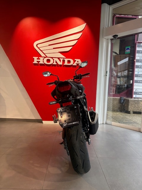 HONDA CB 750 Hornet-image-3